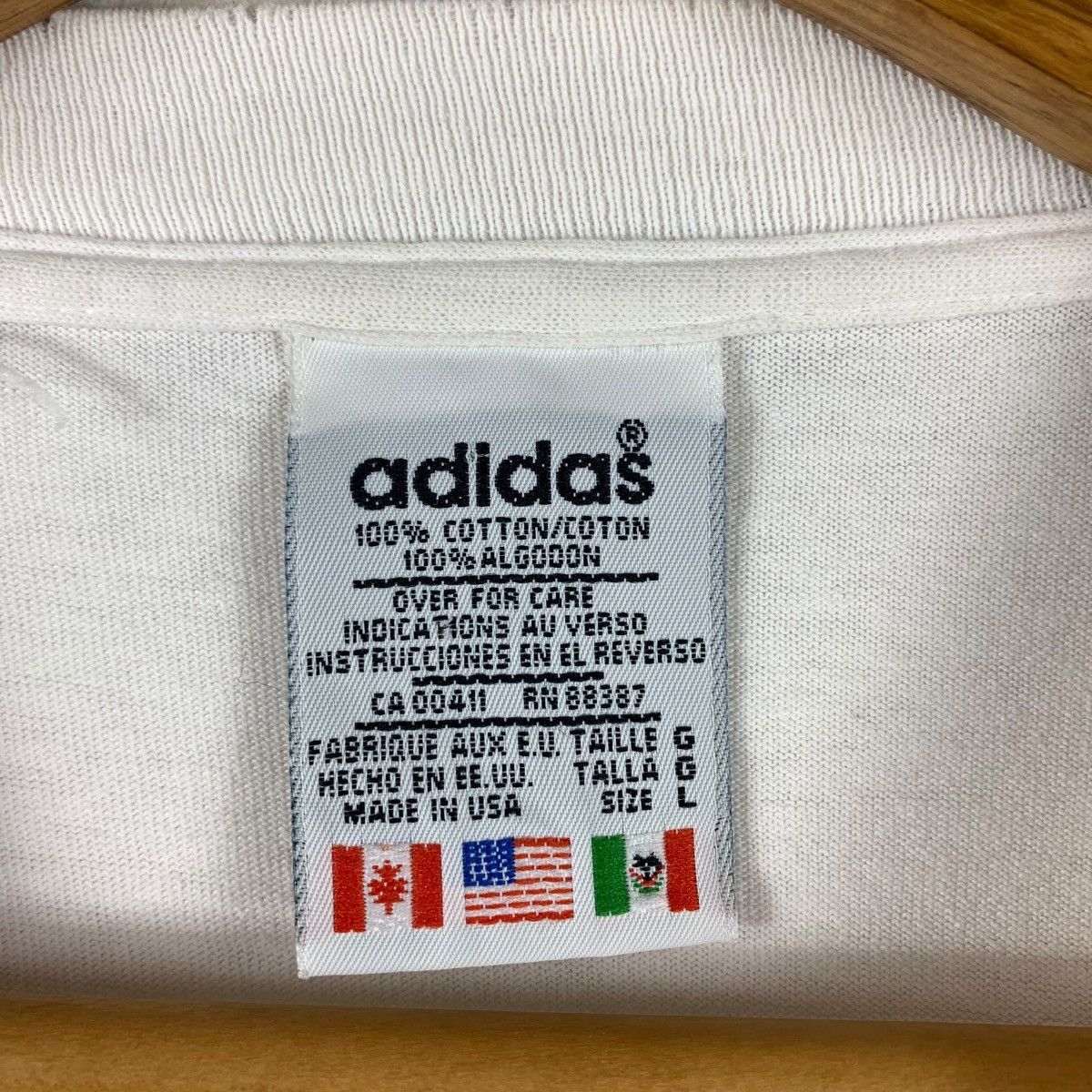 Adidas × Vintage Vintage 90s ADIDAS adventure white tee shirt Size US L / EU 52-54 / 3 - 4 Thumbnail