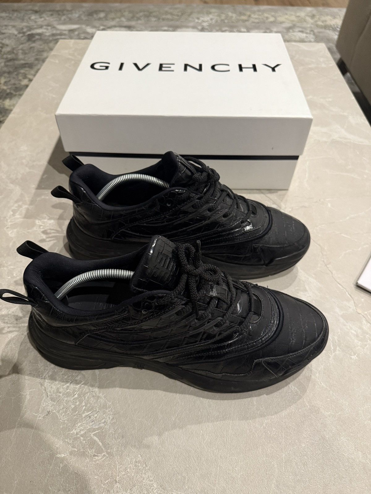 Givenchy Givenchy giv 1 croc effect leather sneaker Size US 11 / EU 44 - 3 Thumbnail