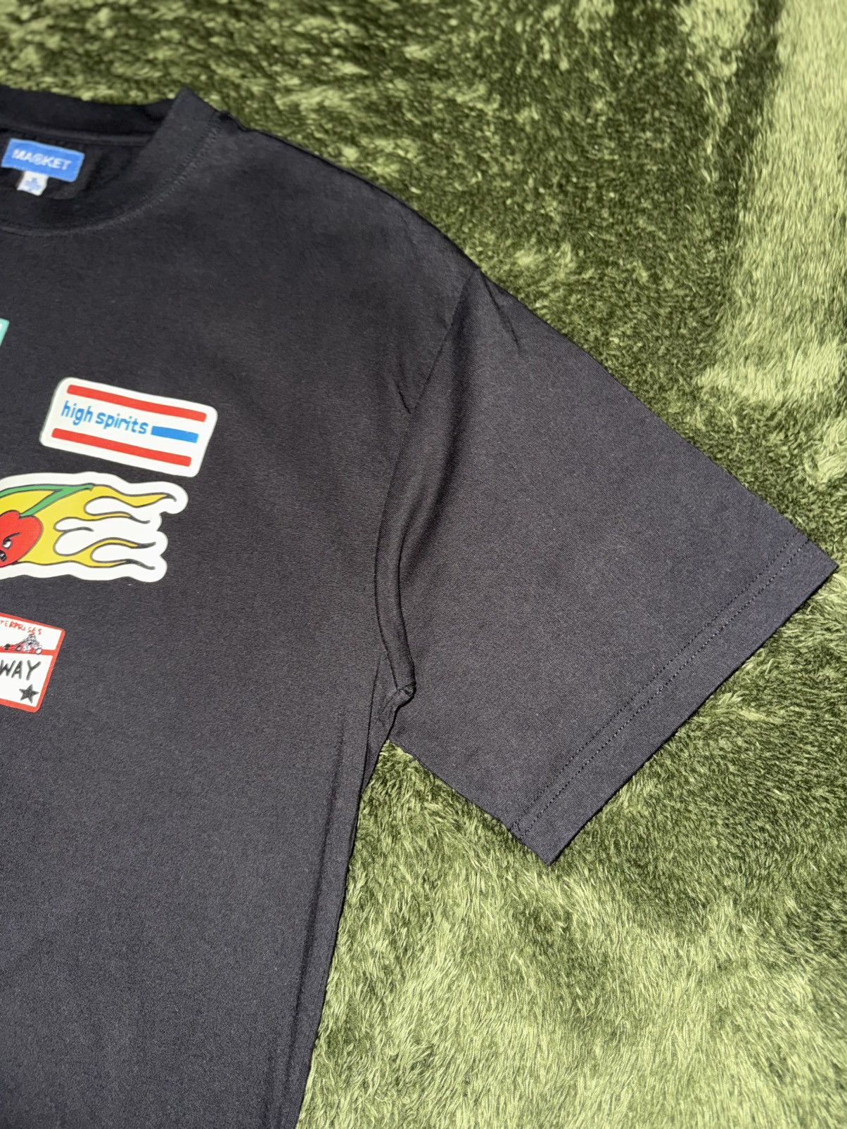Market [XL] MARKET Motorcycle Patchwork Graphic T-Shirt Size US XL / EU 56 / 4 - 4 Thumbnail