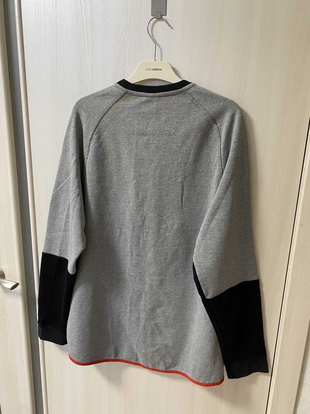 Nike Vintage Nike gray Sweatshirt - Size XL Size US XL / EU 56 / 4 - 14 Thumbnail