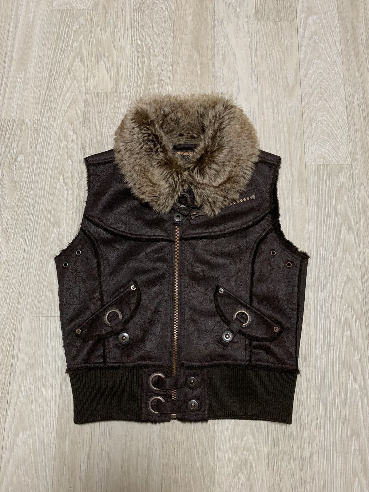 Japanese Brand × Vintage Vintage faux fur vests Size M / US 6-8 / IT 42-44 - 1 Thumbnail