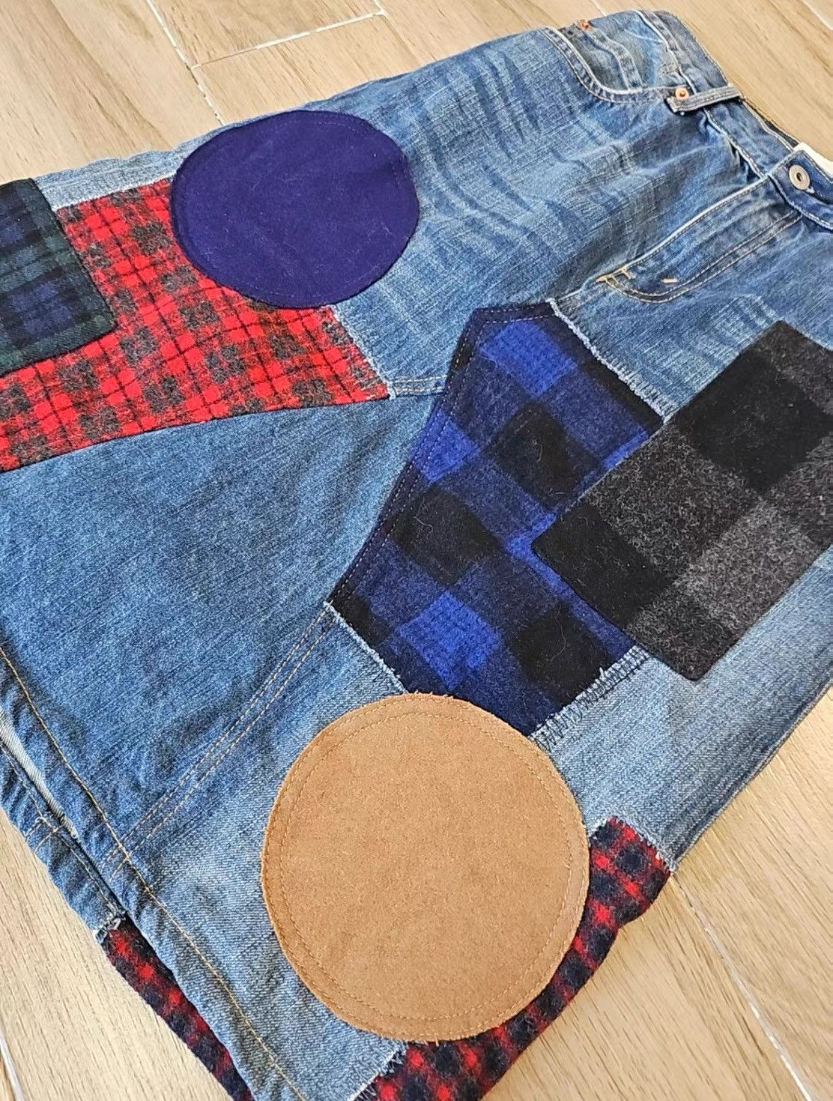 Junya Watanabe Junya Watanabe Patchwork Denim Skirt Size 27" / US 4 / IT 40 - 3 Thumbnail
