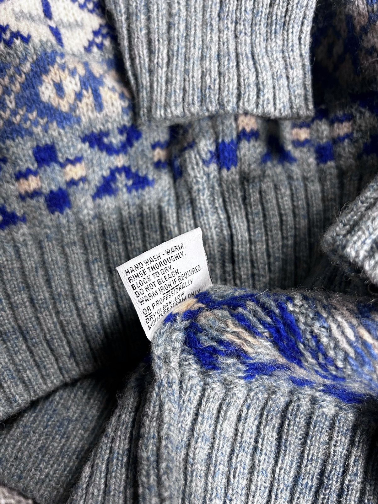 Vintage Vintage Glenugie Of Scotland 100% Wool Cardigan Sweater Size US S / EU 44-46 / 1 - 8 Thumbnail