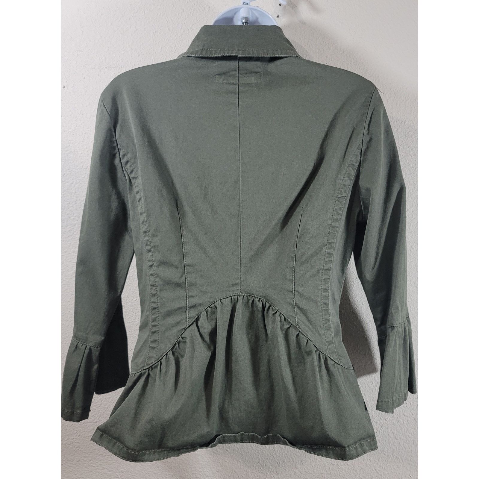 Other Live A Little Army Green 2 Button Ruffled Sleeves Blazer S Size S / US 4 / IT 40 - 3 Thumbnail