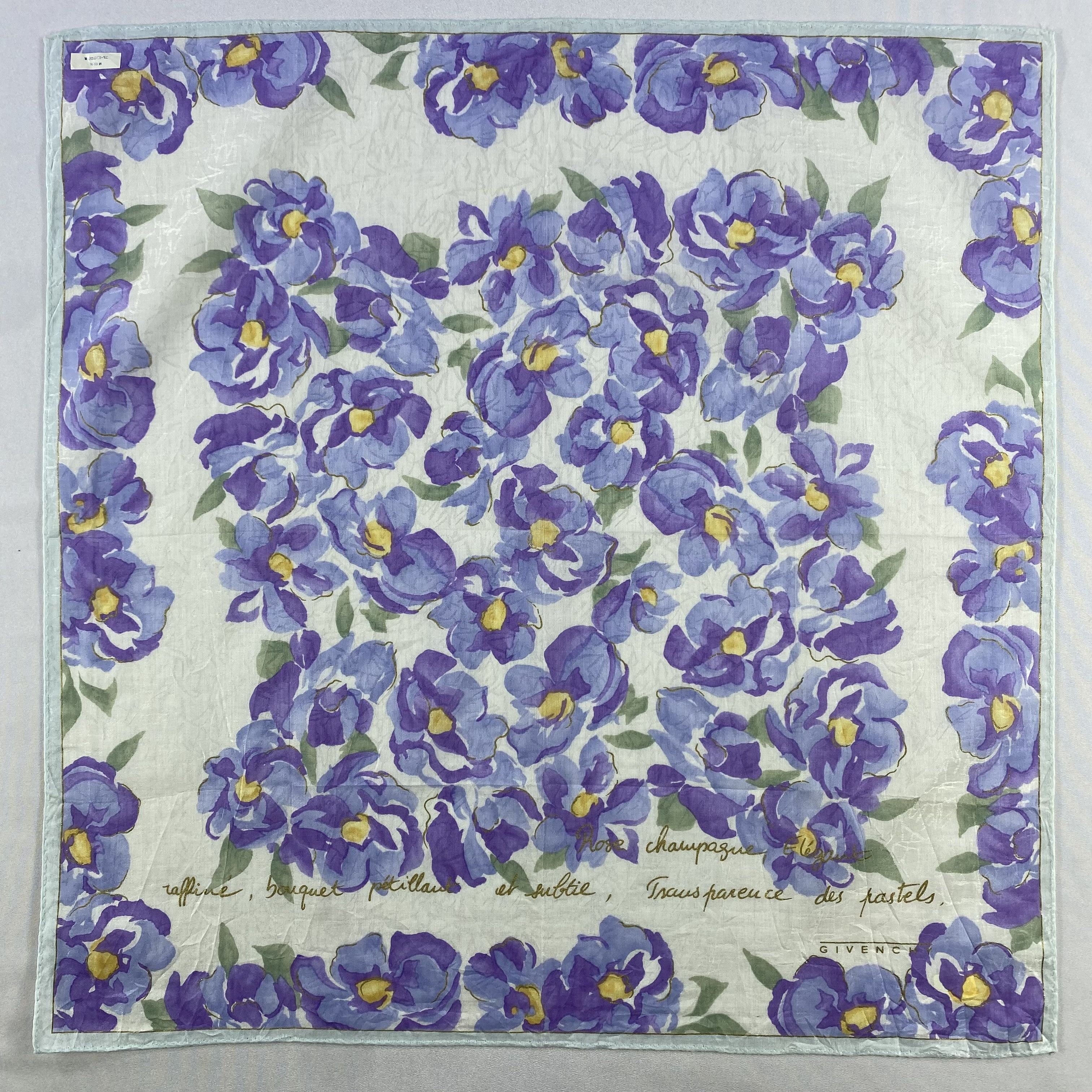 Vintage Givenchy Bandana/ Handkerchief / Neckerchief Size ONE SIZE - 1 Thumbnail
