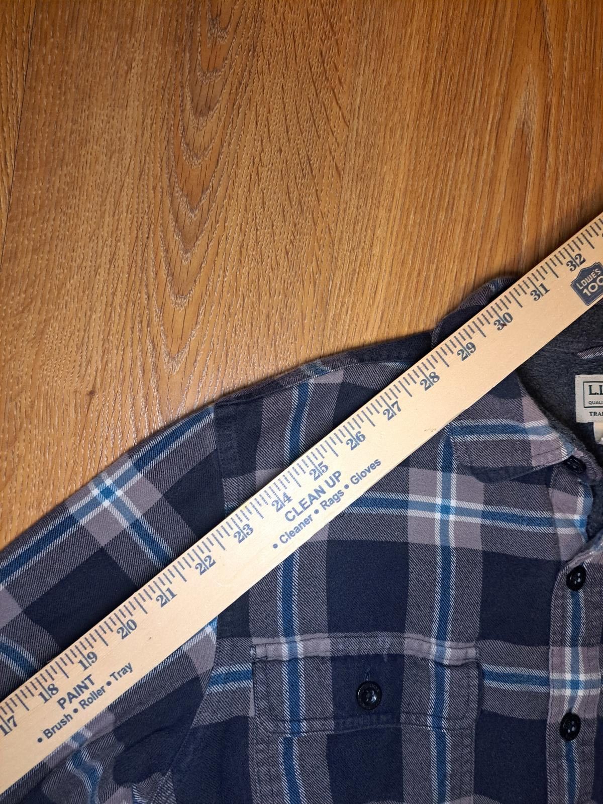 L.L. Bean LL Bean Jacket Mens Medium Gray Blue Plaid Cotton Flannel Size US M / EU 48-50 / 2 - 7 Thumbnail