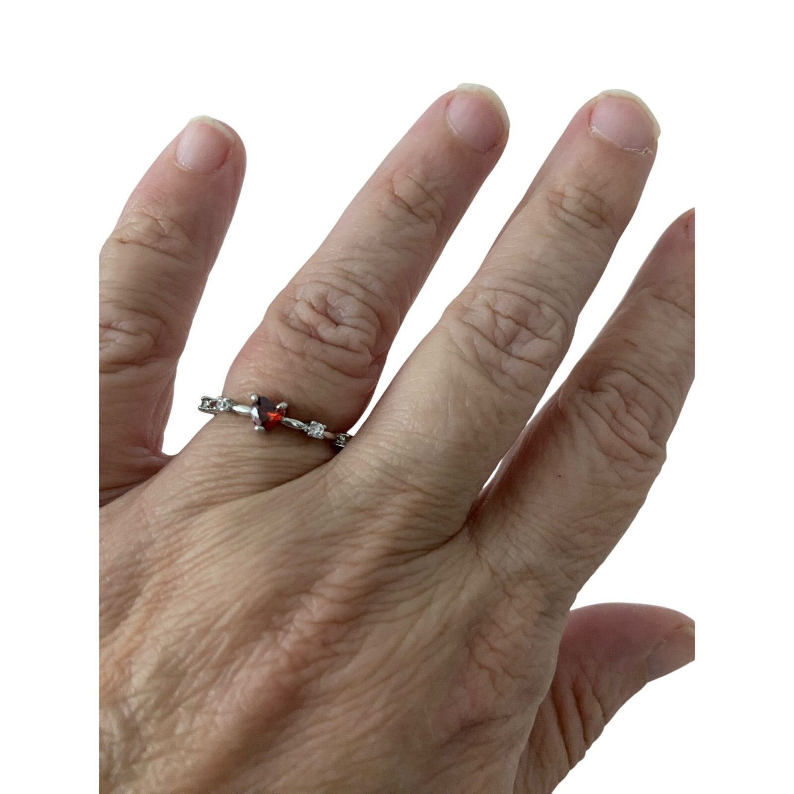 Other Red heart rhinestone ring size 6 Size ONE SIZE - 1 Thumbnail
