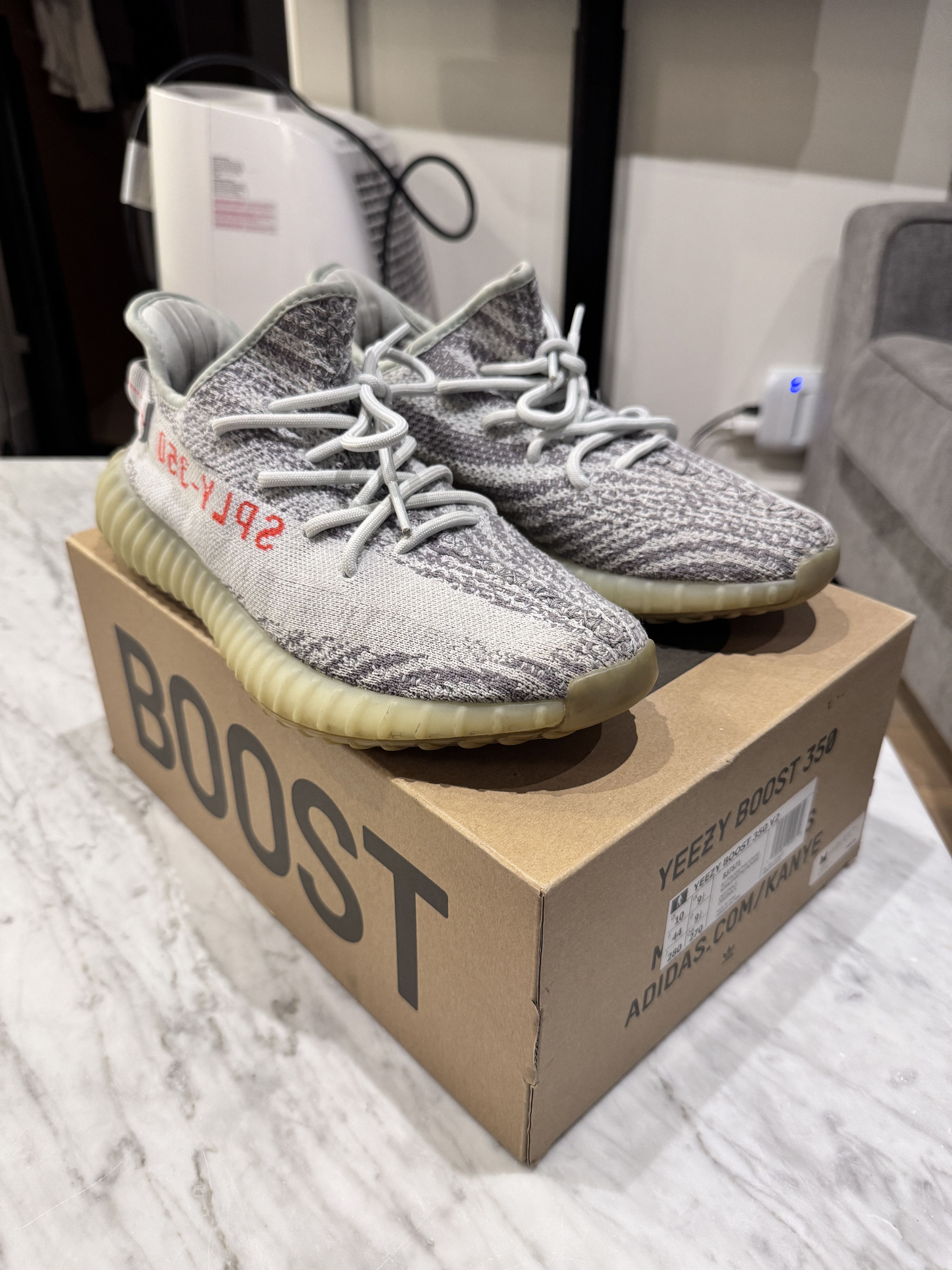 Adidas × Kanye West Yeezy Boost 350 V2 Blue Tint Size US 10 / EU 43 - 1 Thumbnail