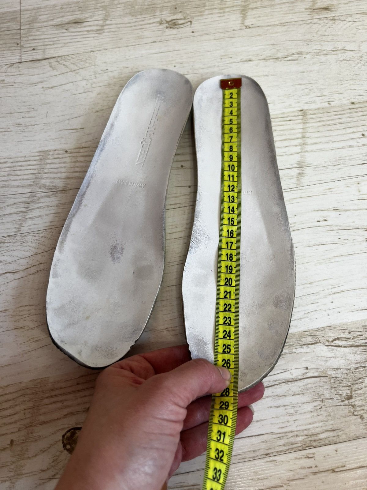 Alexander McQueen Alexander McQueen Oversized Leather Sneakers Size 42 Size US 9 / EU 42 - 19 Thumbnail