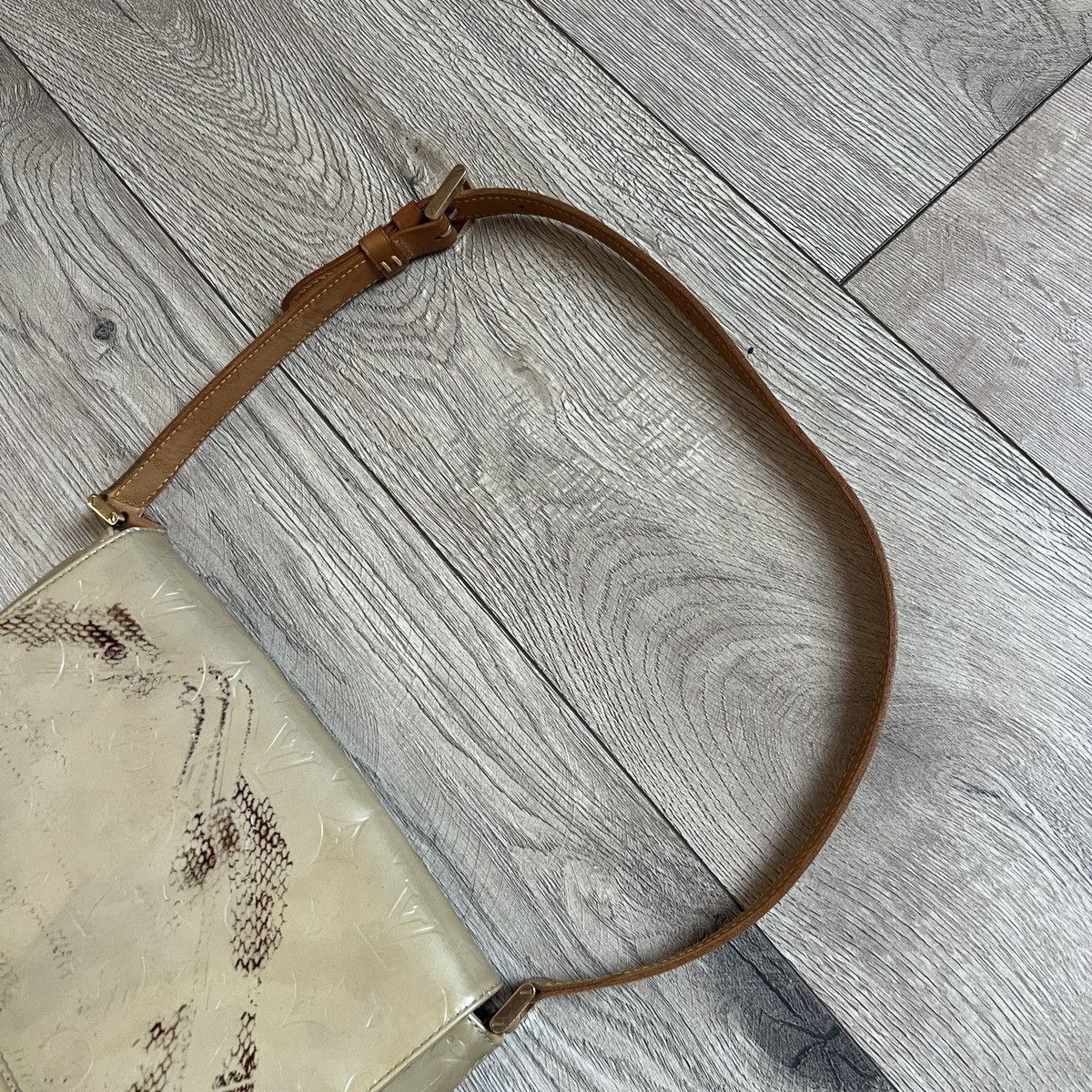 Designer × Louis Vuitton Louis Vuitton Thompson Shoulder Leather Monogram Bag Size ONE SIZE - 4 Thumbnail