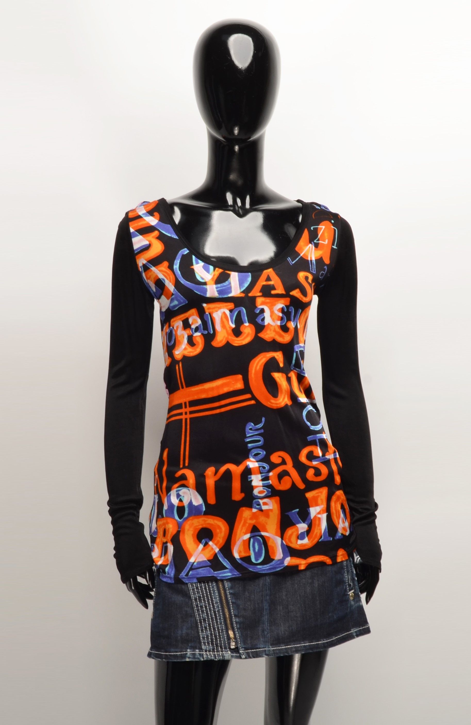 Other Vintage Custo Barcelona Printed Longsleeve Size M / US 6-8 / IT 42-44 - 1 Thumbnail