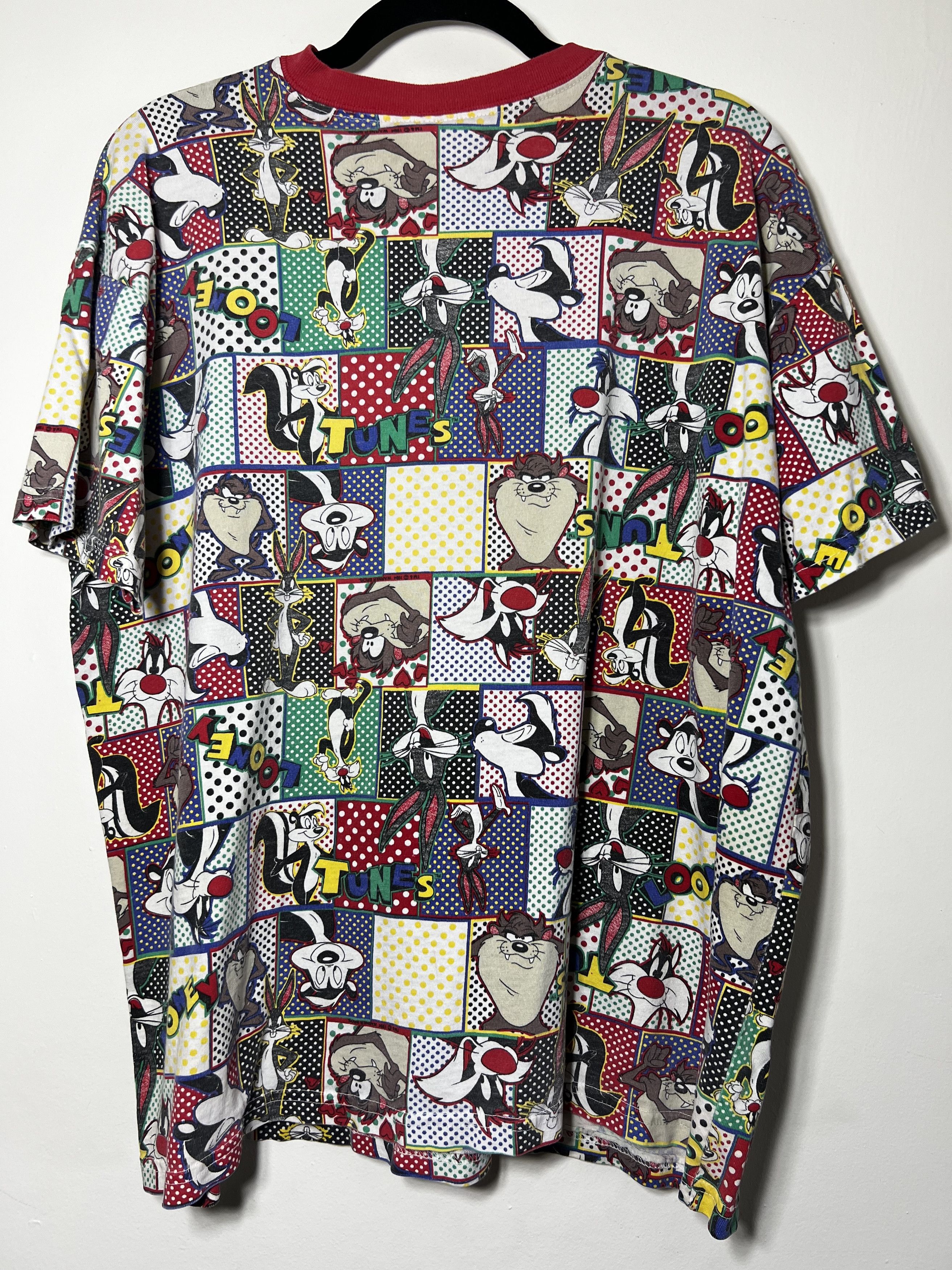 Vintage Vintage 1994 Looney Tunes Cartoon All Over Print T-Shirt Size US L / EU 52-54 / 3 - 4 Thumbnail