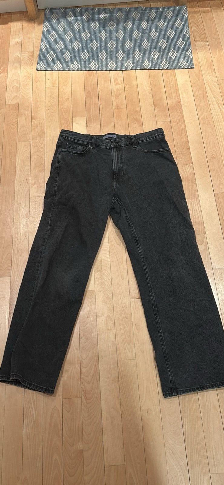 JW Anderson × Uniqlo Uniqlo x JW Anderson Size US 34 / EU 50 - 1 Thumbnail