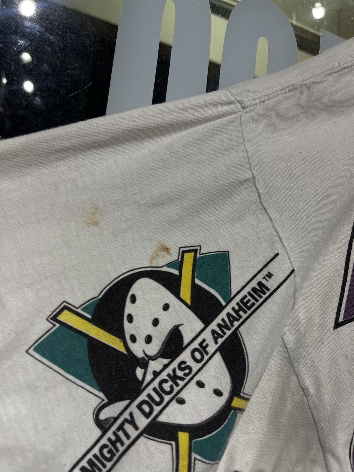 Other Vintage 90’s Anaheim Mighty Duck AOP magic johnson Size US XXL / EU 58 / 5 - 5 Thumbnail