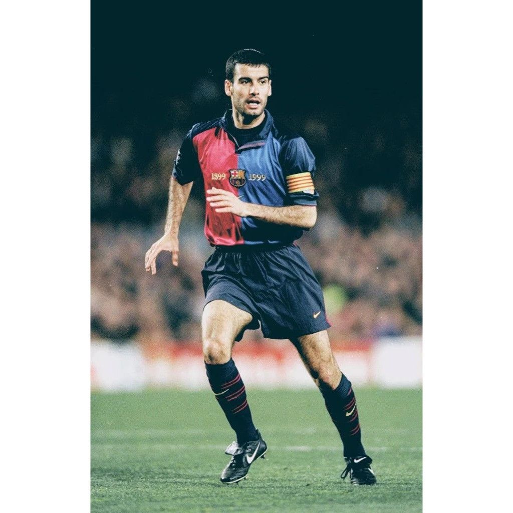 Nike Guardiola Barcelona Centenary 1999 2000 Soccer Jersey L Size US L / EU 52-54 / 3 - 8 Thumbnail