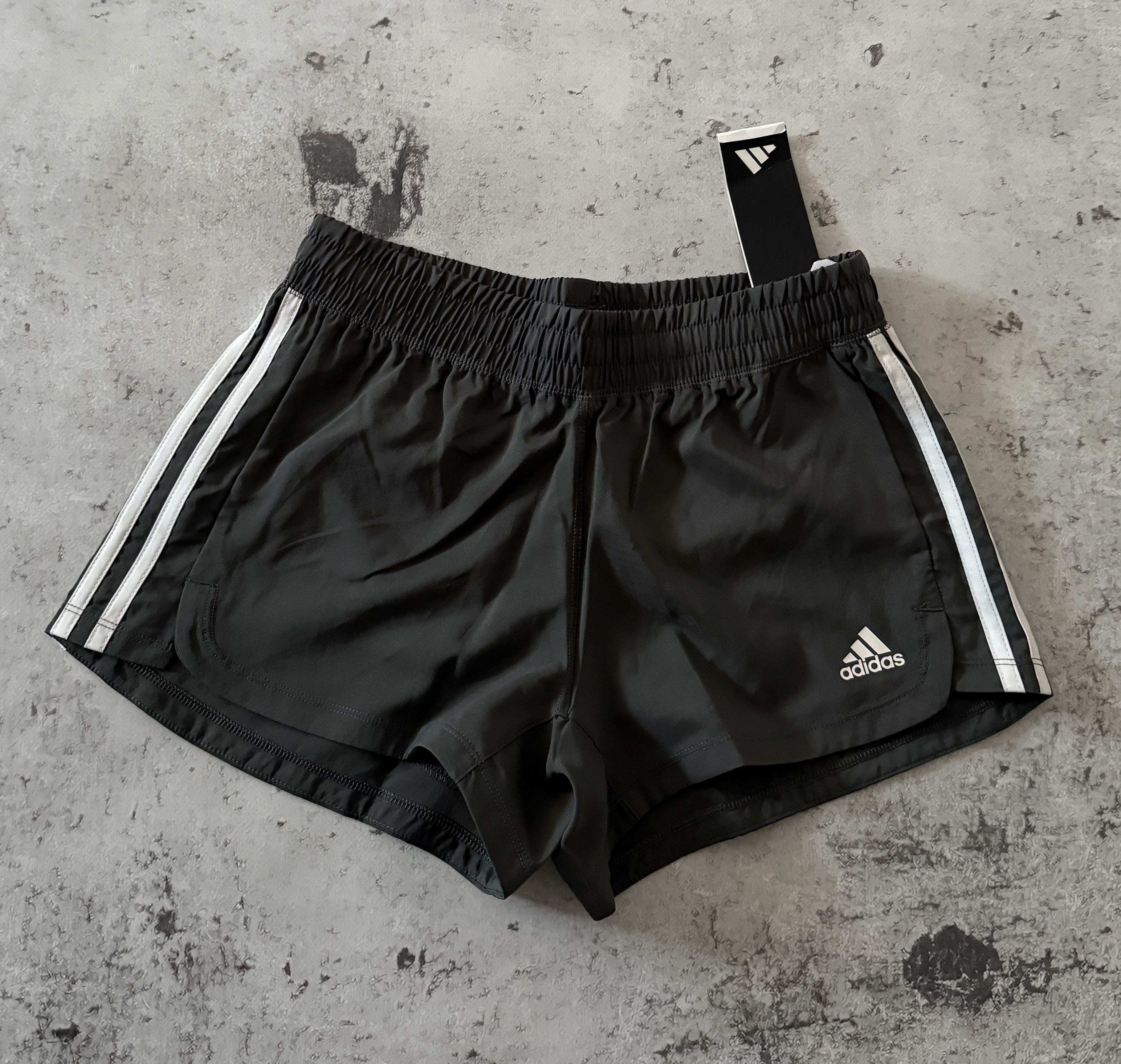 Adidas ADIDAS Women Gym & Training PACER 3-STRIPES WOVEN SHORTS S Size 27" / US 4 / IT 40 - 2 Thumbnail