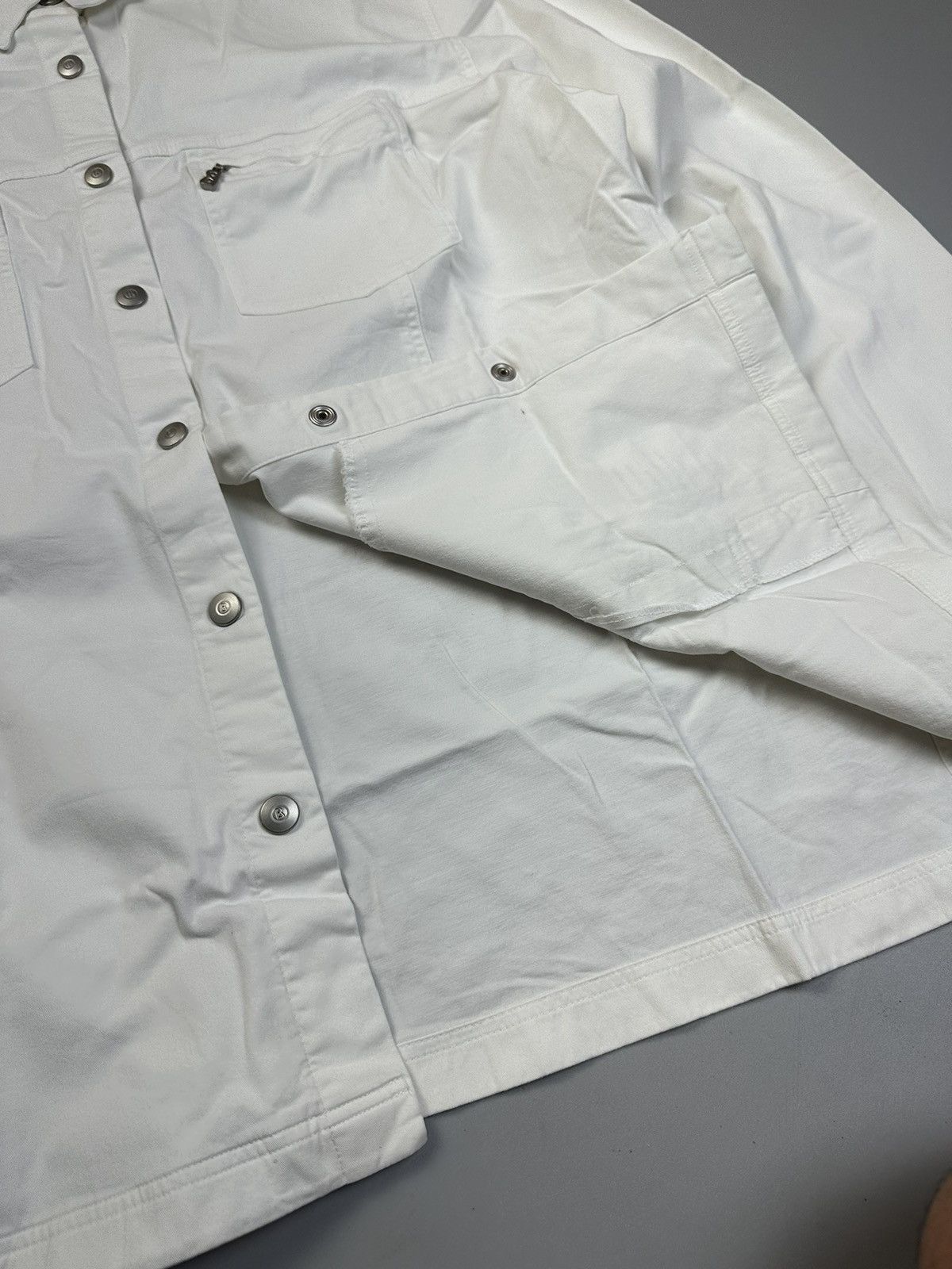 Bogner Oversized white button shirt Bogner sport Size L / US 10 / IT 46 - 5 Thumbnail
