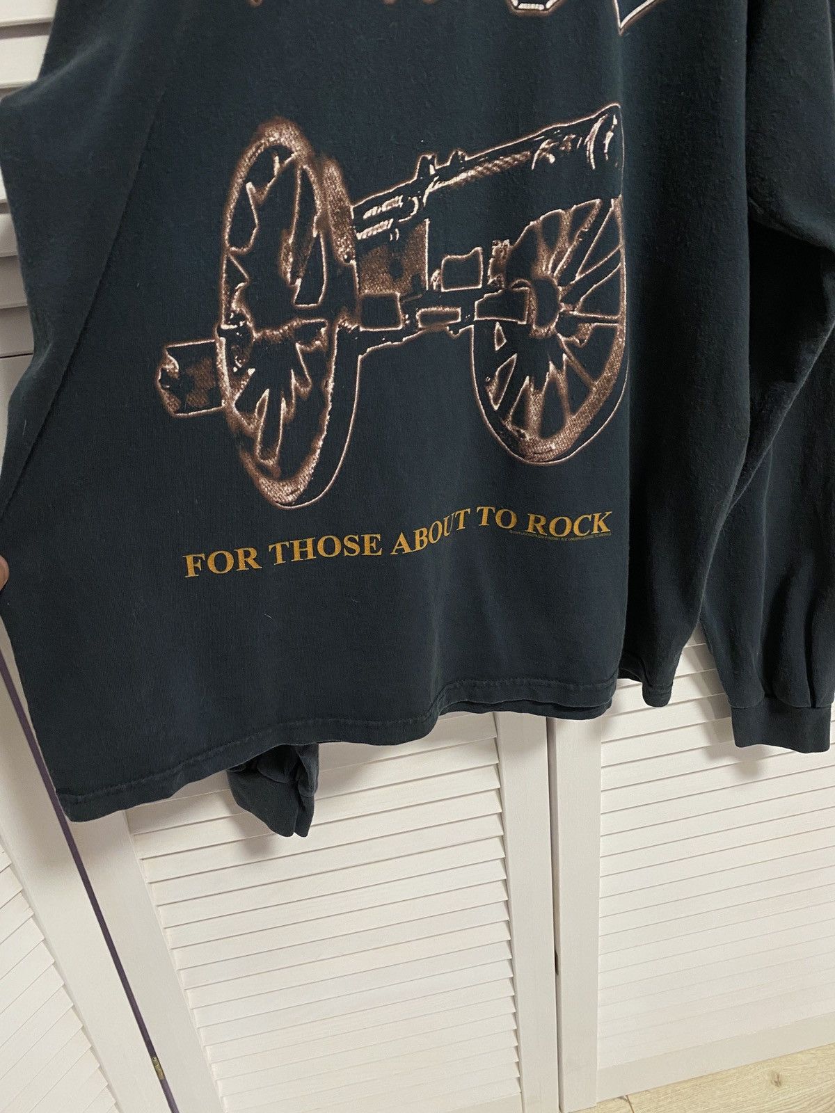Vintage Vintage T Shirt Long Sleeve AC/DC For Those About Rock Band Size US L / EU 52-54 / 3 - 5 Thumbnail