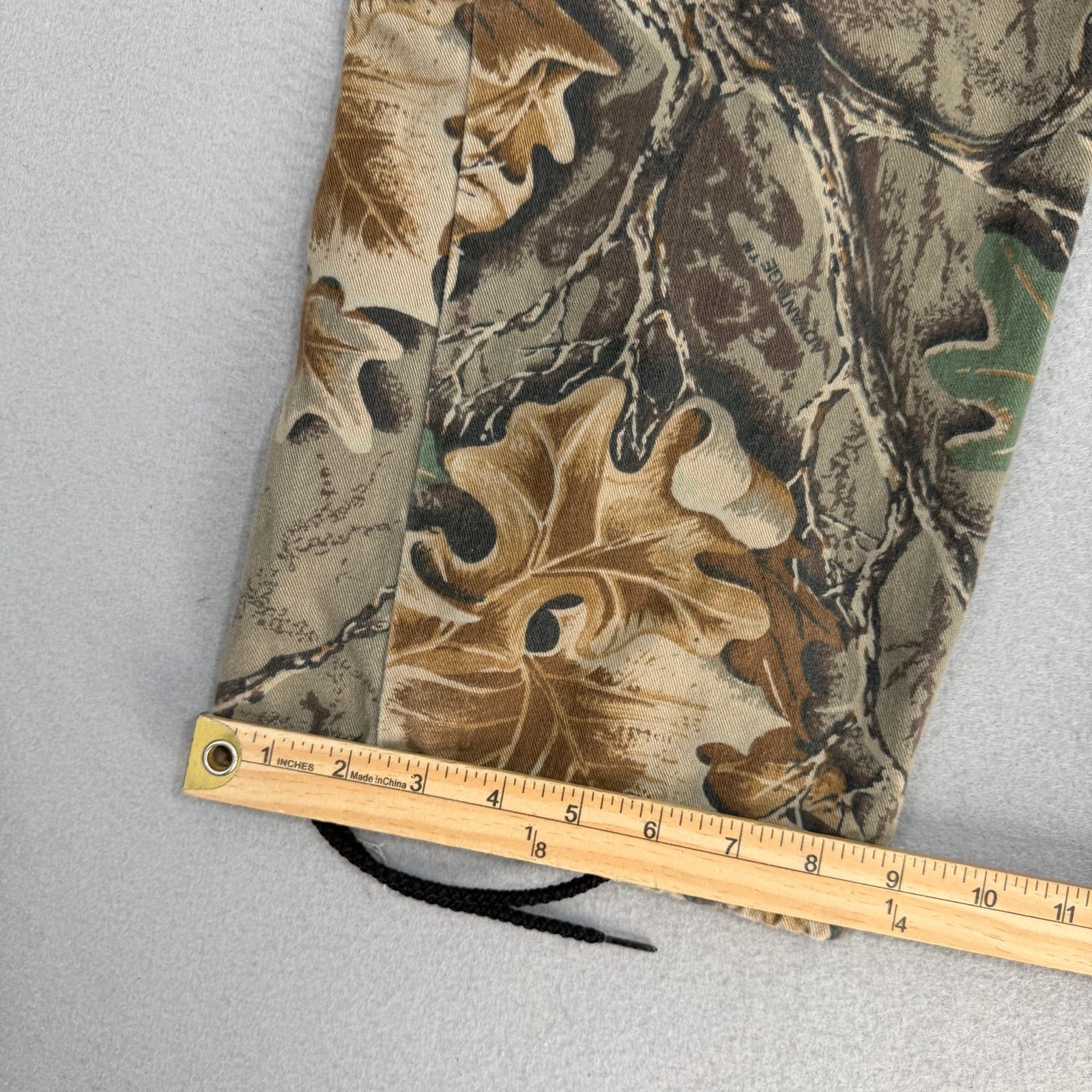 Vintage Vintage Walls Camo Cargo Pants Men's 36x31 Camouflage 90s Size US 36 / EU 52 - 9 Thumbnail