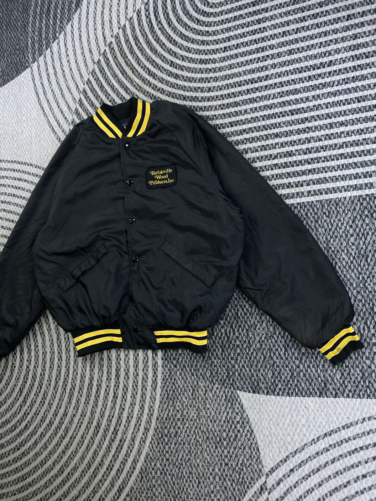 King Vintage 90s King Louie Brookville Wood Product Bomber Jacket Size US L / EU 52-54 / 3 - 4 Thumbnail