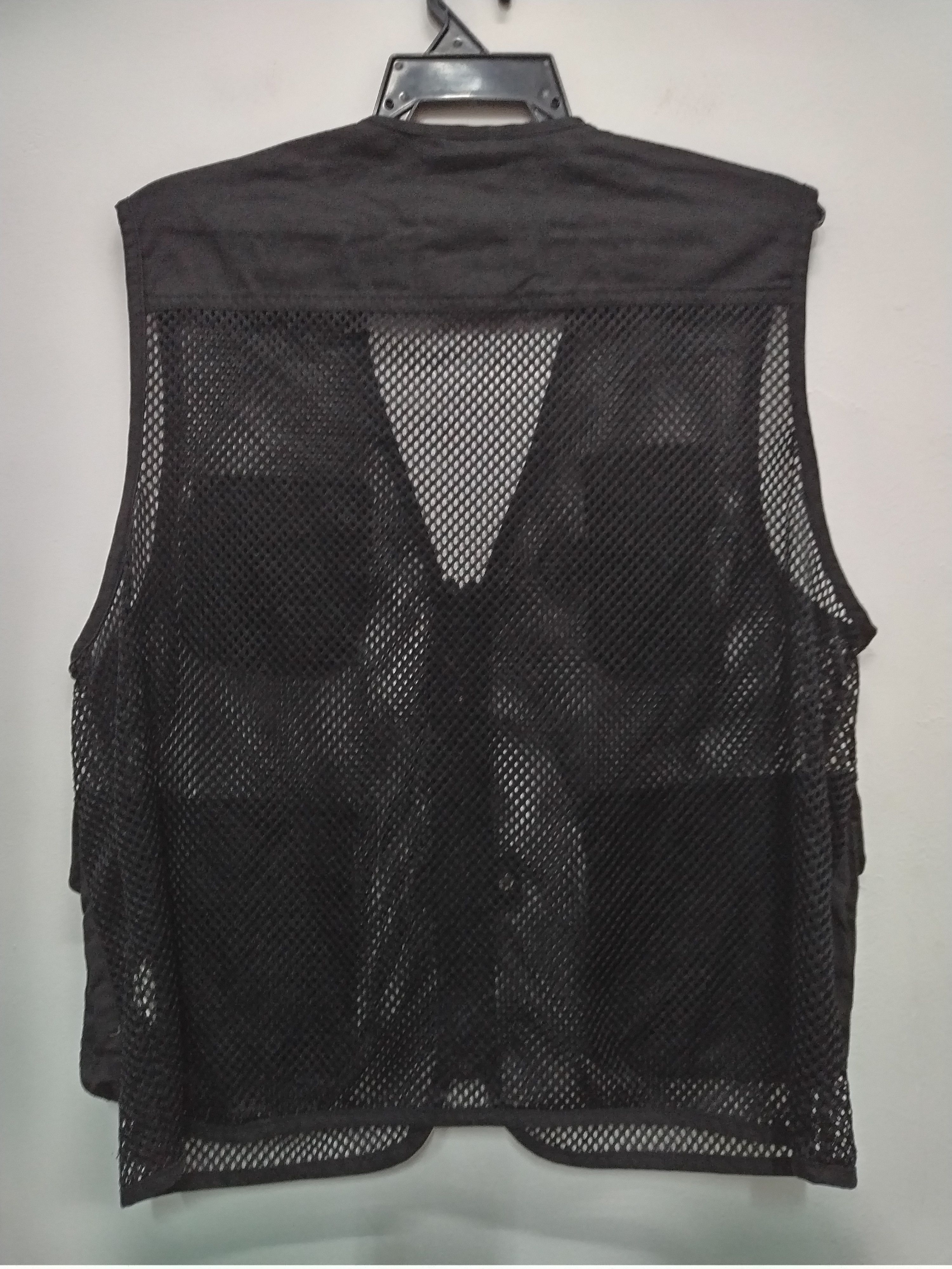 Outdoor Research 3 PCS NICE DESIGN UTILITY CASUAL VESTS NETTING AND CAMOO Size US L / EU 52-54 / 3 - 10 Thumbnail