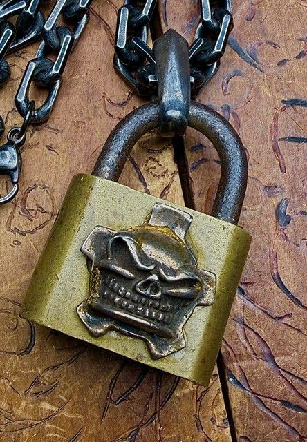 Other STARLINGEAR .925 Slickster Skull Logo Padlock Oxidized 2009 Size ONE SIZE - 10 Thumbnail