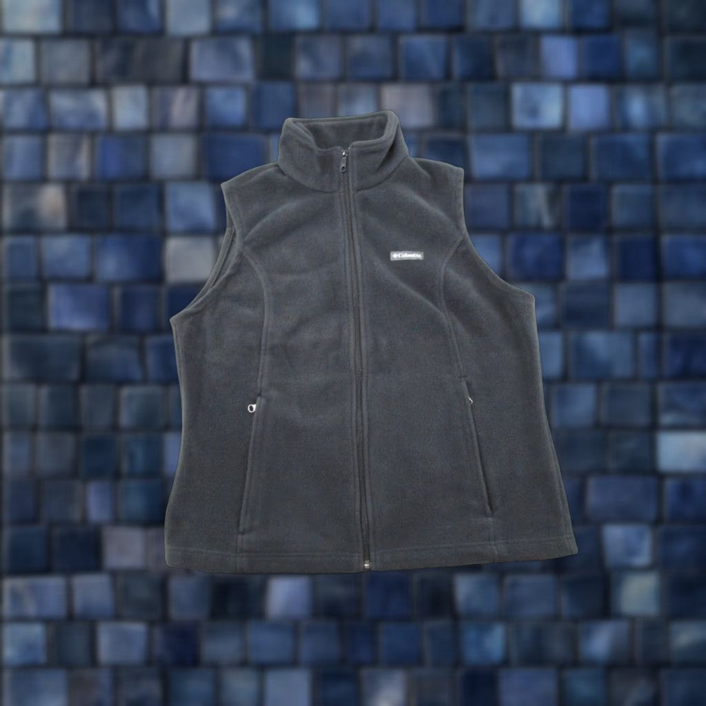Vintage Columbia Vest Full Zip Black Fleece XL Womens Winter Fall Size XL Solid Polyester Lining Regular Style Basic Jacket Outdoor Womens Size XL / US 12-14 / IT 48-50 - 1 Thumbnail