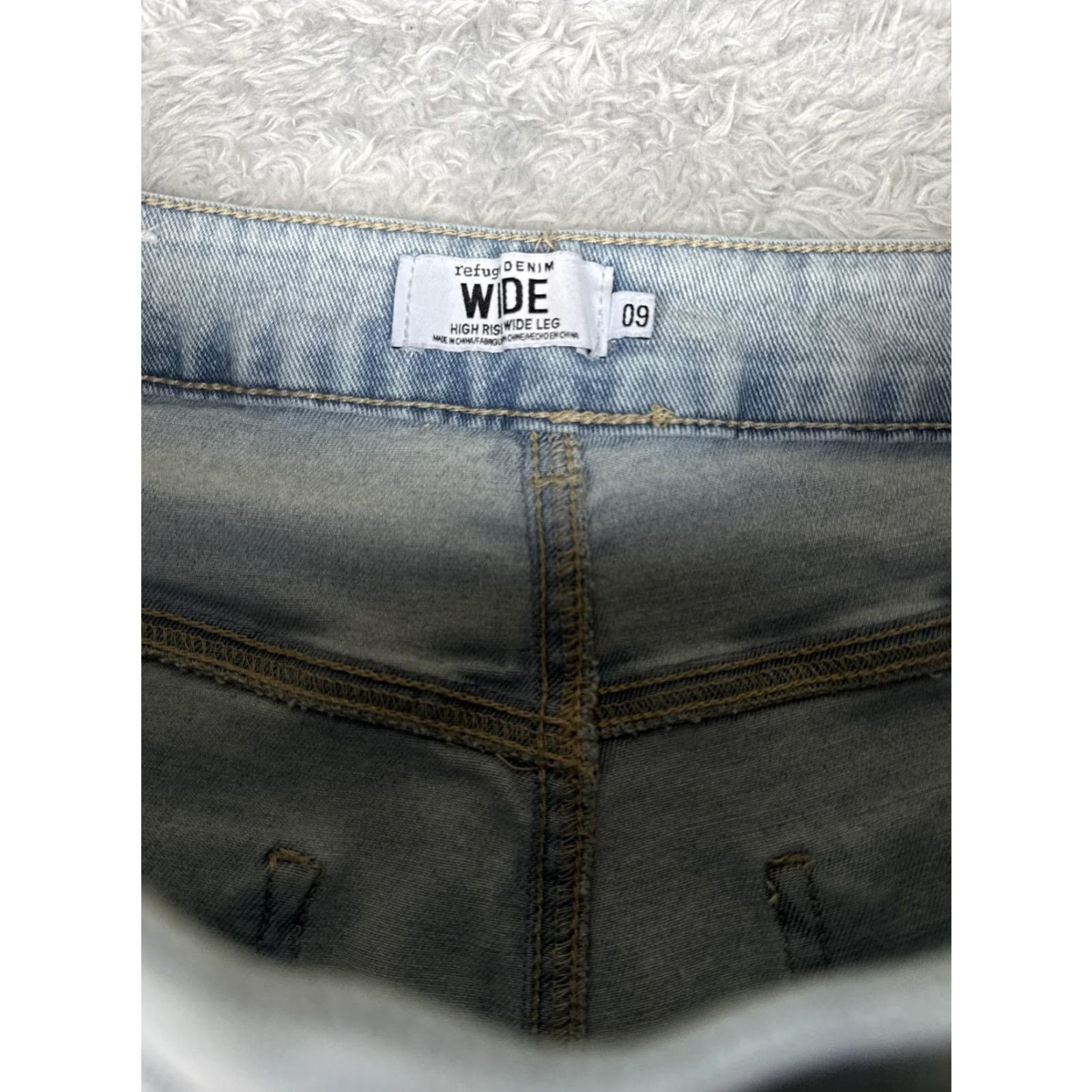 Vintage Refuge Denim Jeans Womens 9 Light Wash High Rise Wide-Leg Bow Embellished 90s Satin Ribbon Pockets Size 30" / US 8 / IT 44 - 6 Thumbnail