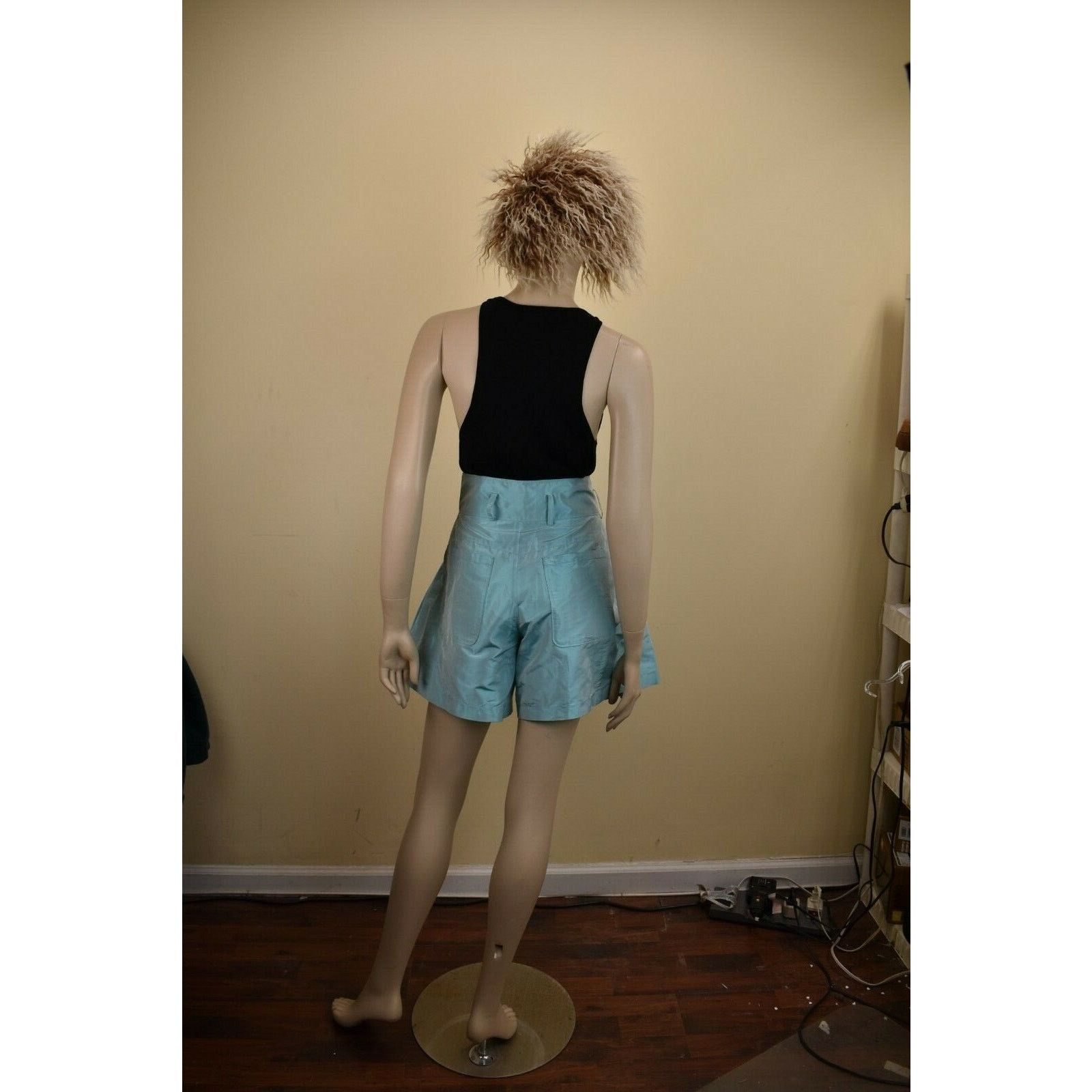 Balenciaga BALENCIAGA TURQUOISE SILK BERMUDA SHORTS SKIRT 36 $895 ITALY Size 36" / US 14 / IT 50 - 3 Thumbnail
