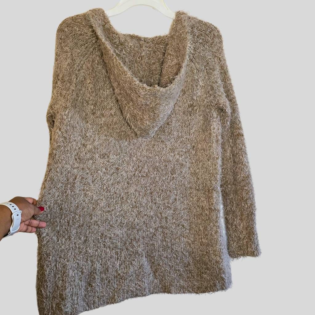 Anthropologie Anthropologie Sleeping on Snow Tan Fuzzy Hooded Cardigan Size S / US 4 / IT 40 - 7 Thumbnail