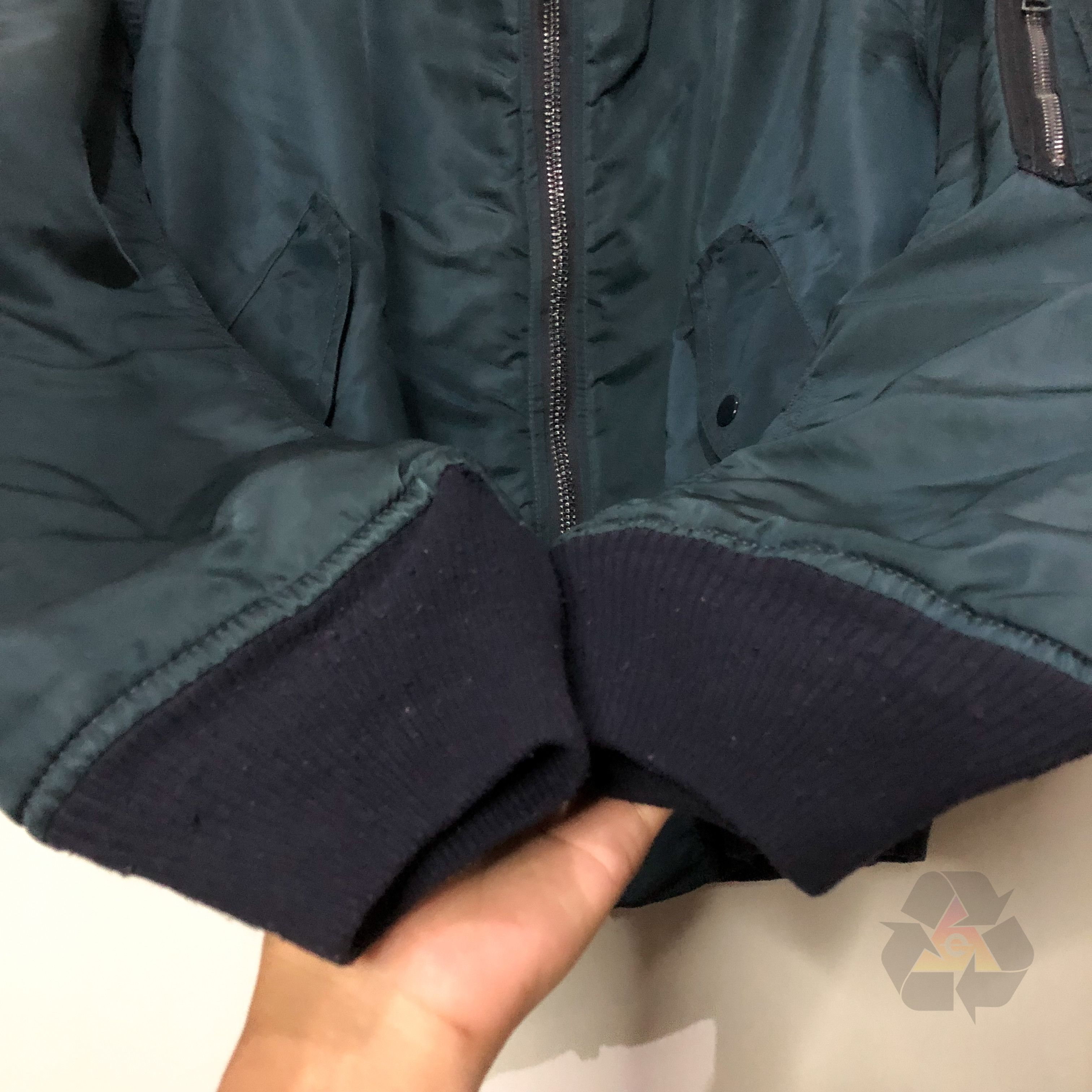 Alpha Industries Vintage Alpha Industries Flayer's Mil-J-82790J USAF MA-1 Size US XL / EU 56 / 4 - 5 Thumbnail