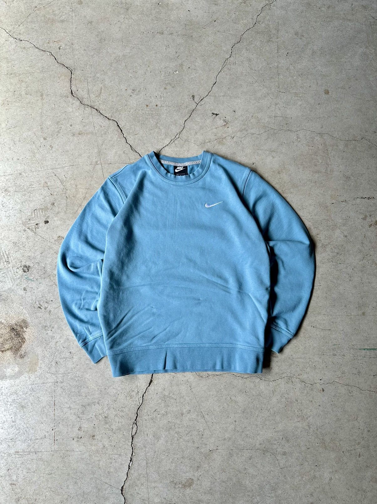 Nike Vintage Y2K Blue Nike swoosh sweatshirt Size L / US 10 / IT 46 - 1 Thumbnail