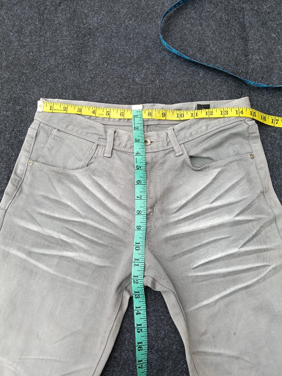 semanticdesign Hot🔥 Semantic Design Grey Distressed Wrinkle - Effect jeans Size US 29 - 6 Thumbnail