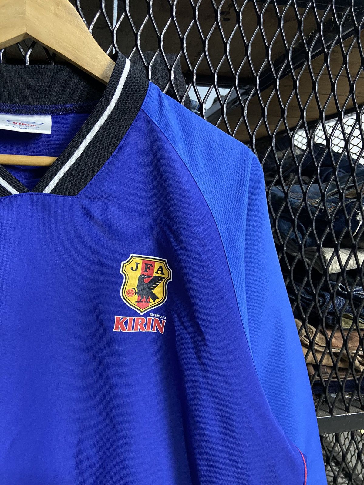 All Sport × Vintage Vintage 2004 Olympic Games Japan Football Kirin Size US L / EU 52-54 / 3 - 4 Thumbnail