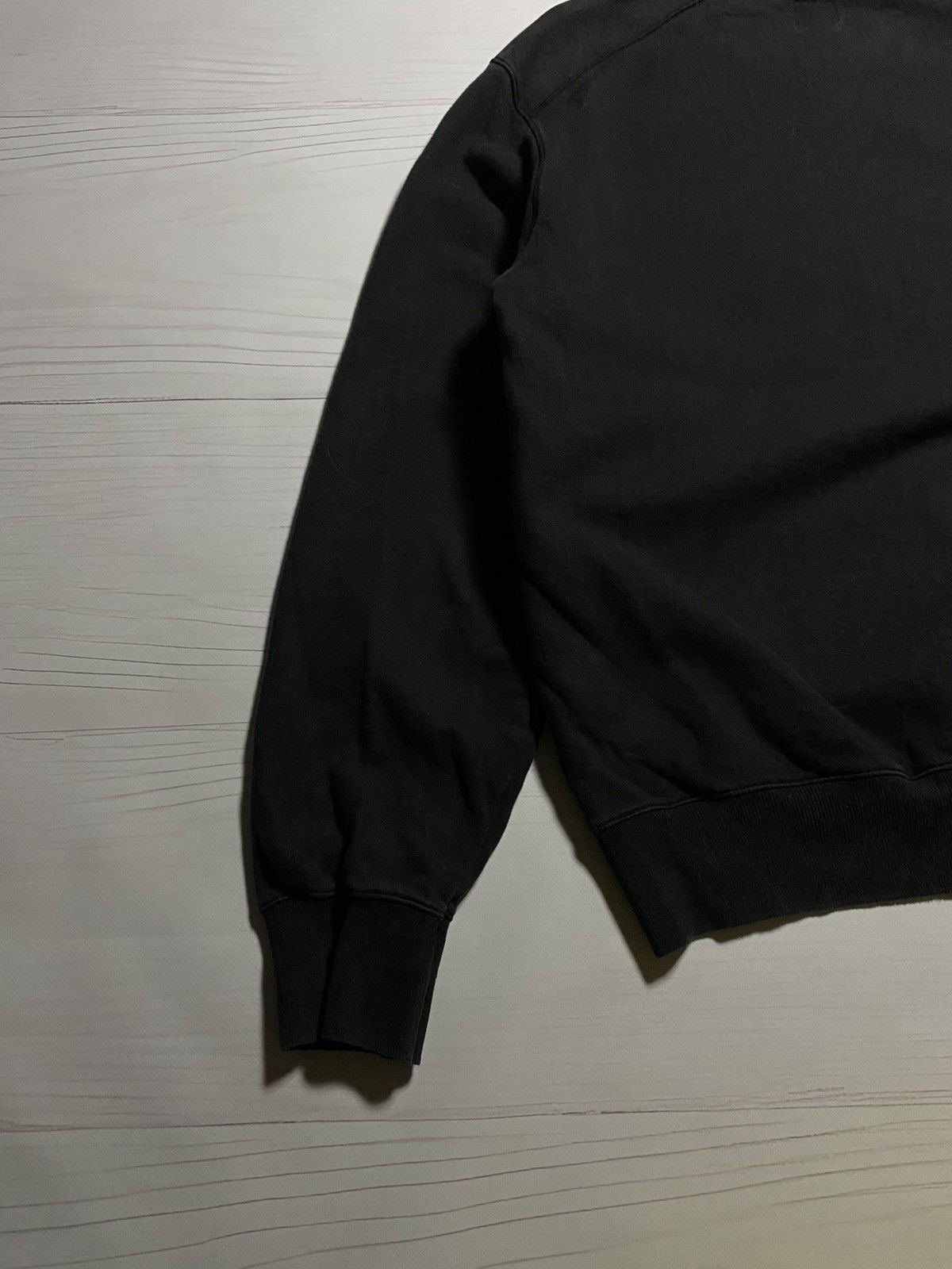 C.P. Company Vintage 2007 CP Company logo faded crew neck sweatshirt Size US XL / EU 56 / 4 - 13 Thumbnail