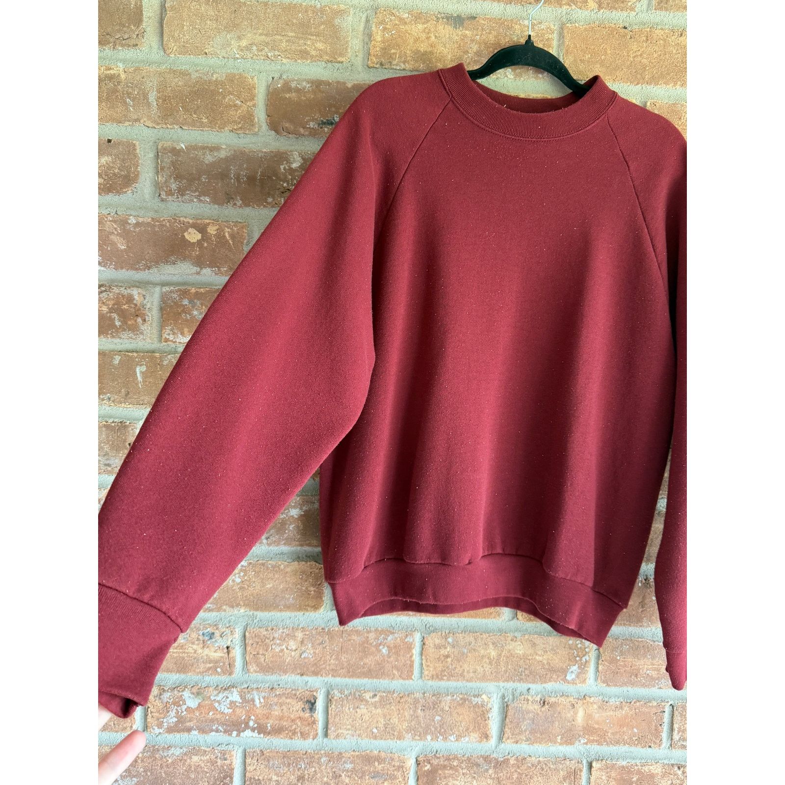 Fruit Of The Loom Vintage Fruit of the Loom Blank Crewneck Red USA L Size US L / EU 52-54 / 3 - 3 Thumbnail