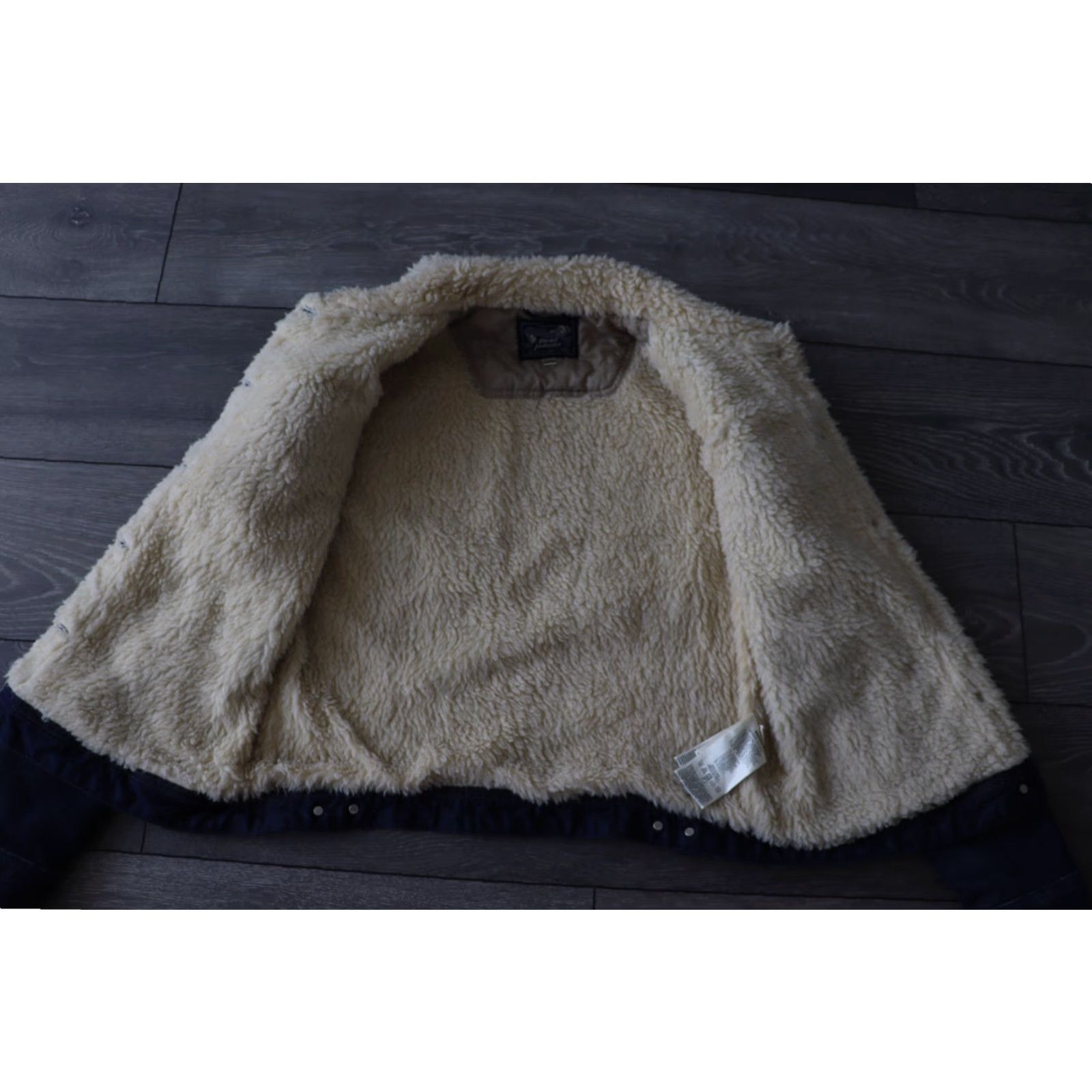 Diesel DIESEL Denim Jacket Womens Large Blue Teddy Sherpa Inside Winter Ladies Button Up Denim jacket Womens Large Blue Size L / US 10 / IT 46 - 6 Thumbnail