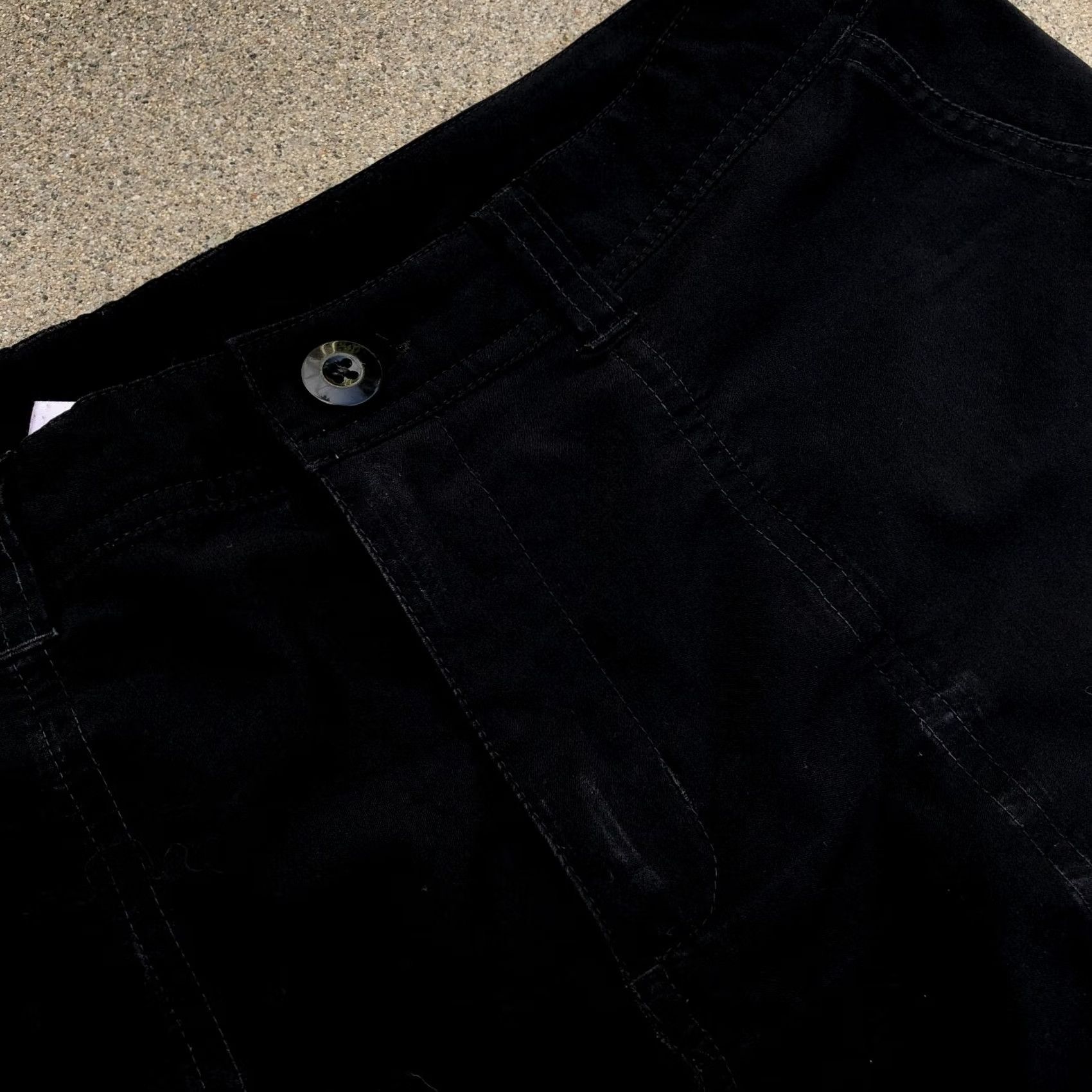 Patagonia Vintage Patagonia Hiking Cropped Pants Women's 8 Black Nylon Outdoors Wide-Leg Pants Womens 8 Black Nylon Outdoors Wide-Leg Size 30" / US 8 / IT 44 - 2 Thumbnail