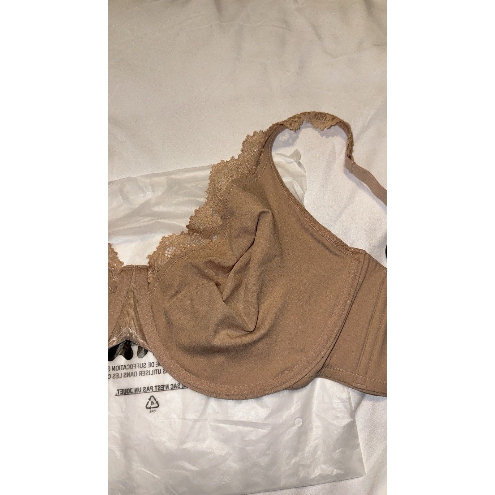 SKIMS NWT SKIMS FITS EVERYBODY UNLINED FULL COVERAGE BRA Size ONE SIZE - 3 Thumbnail