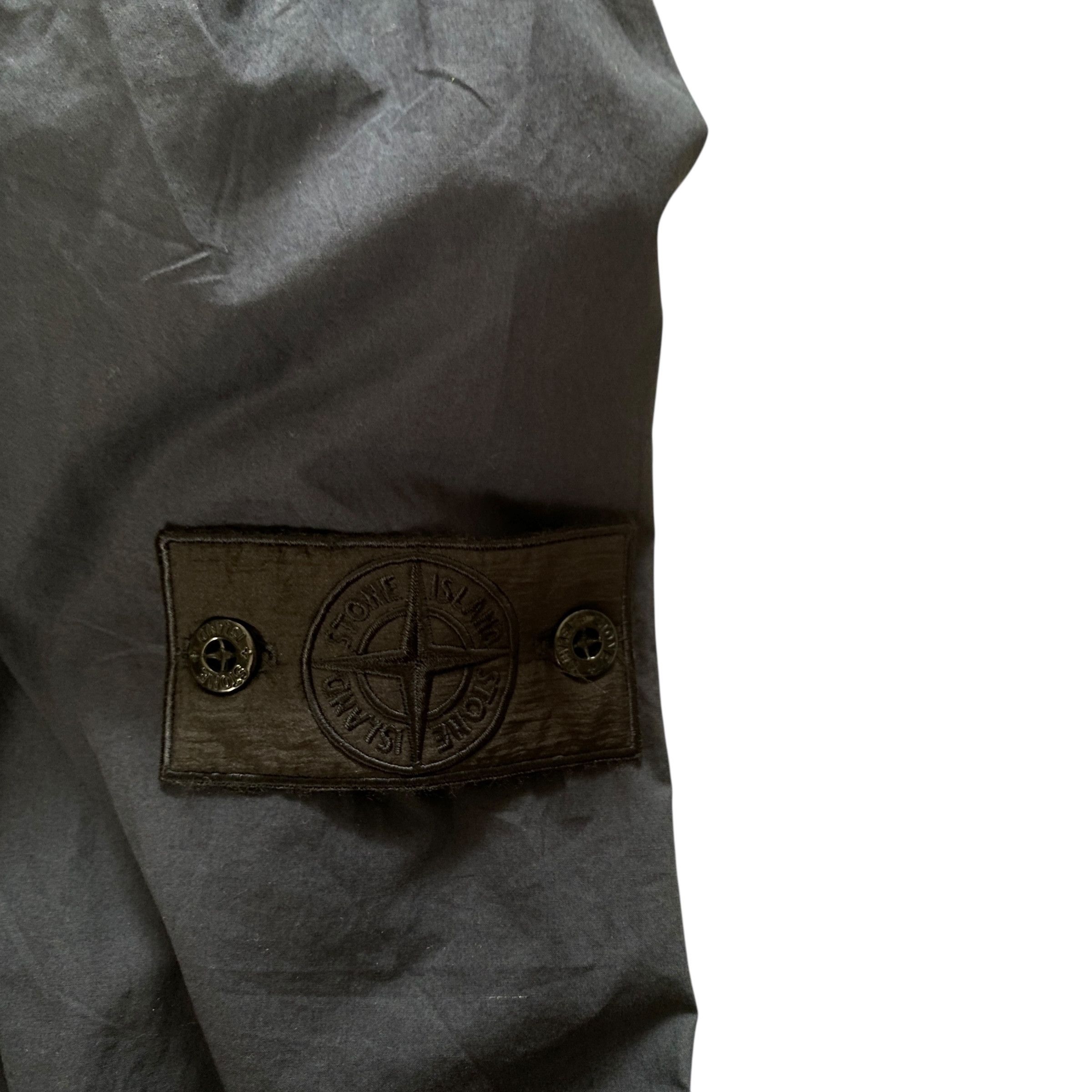 Stone Island Stone Island Overshirt Button Hooded Size US L / EU 52-54 / 3 - 3 Thumbnail