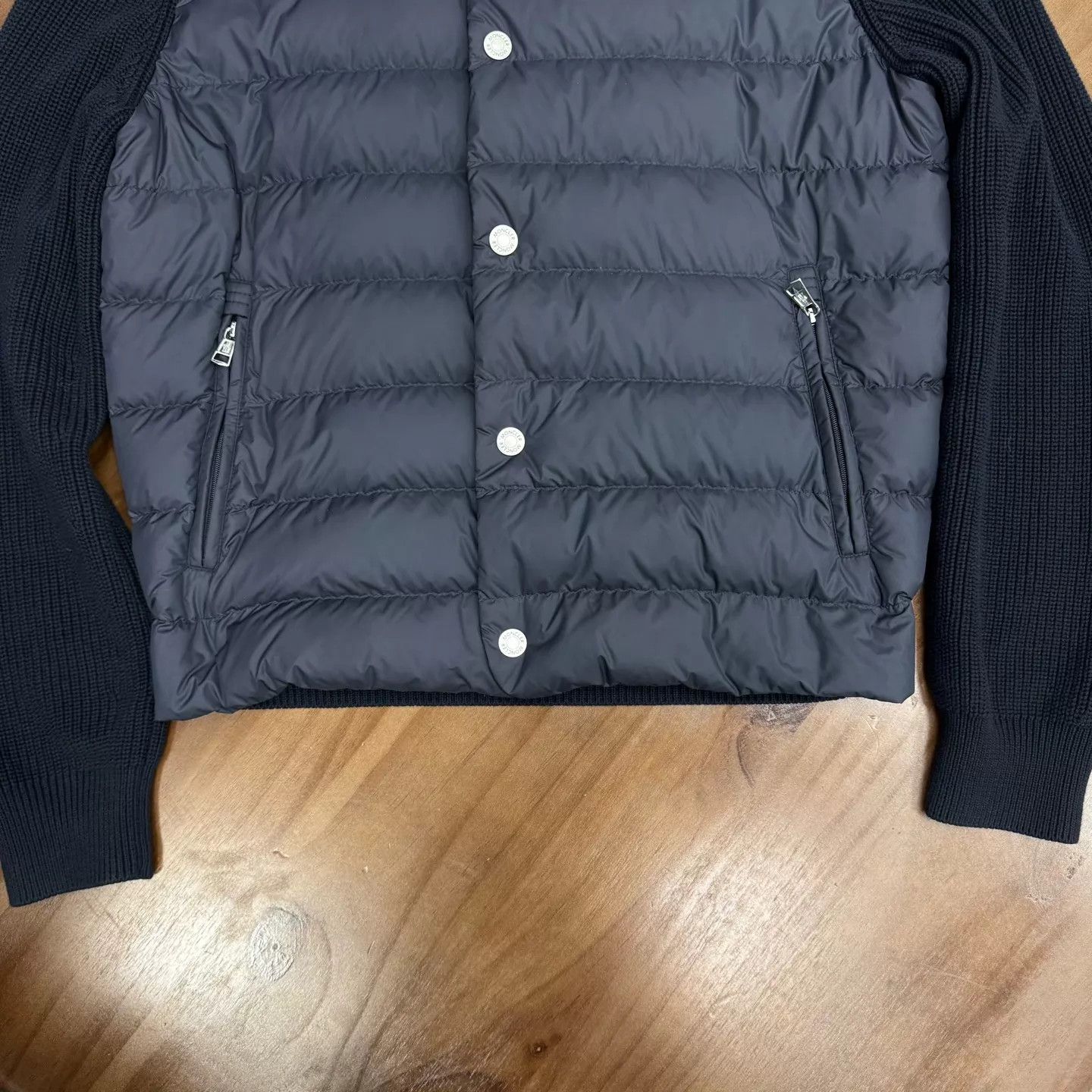 Moncler Moncler Zipped Ribbed Puffer Navy Blue S Worn Once Size US S / EU 44-46 / 1 - 4 Thumbnail