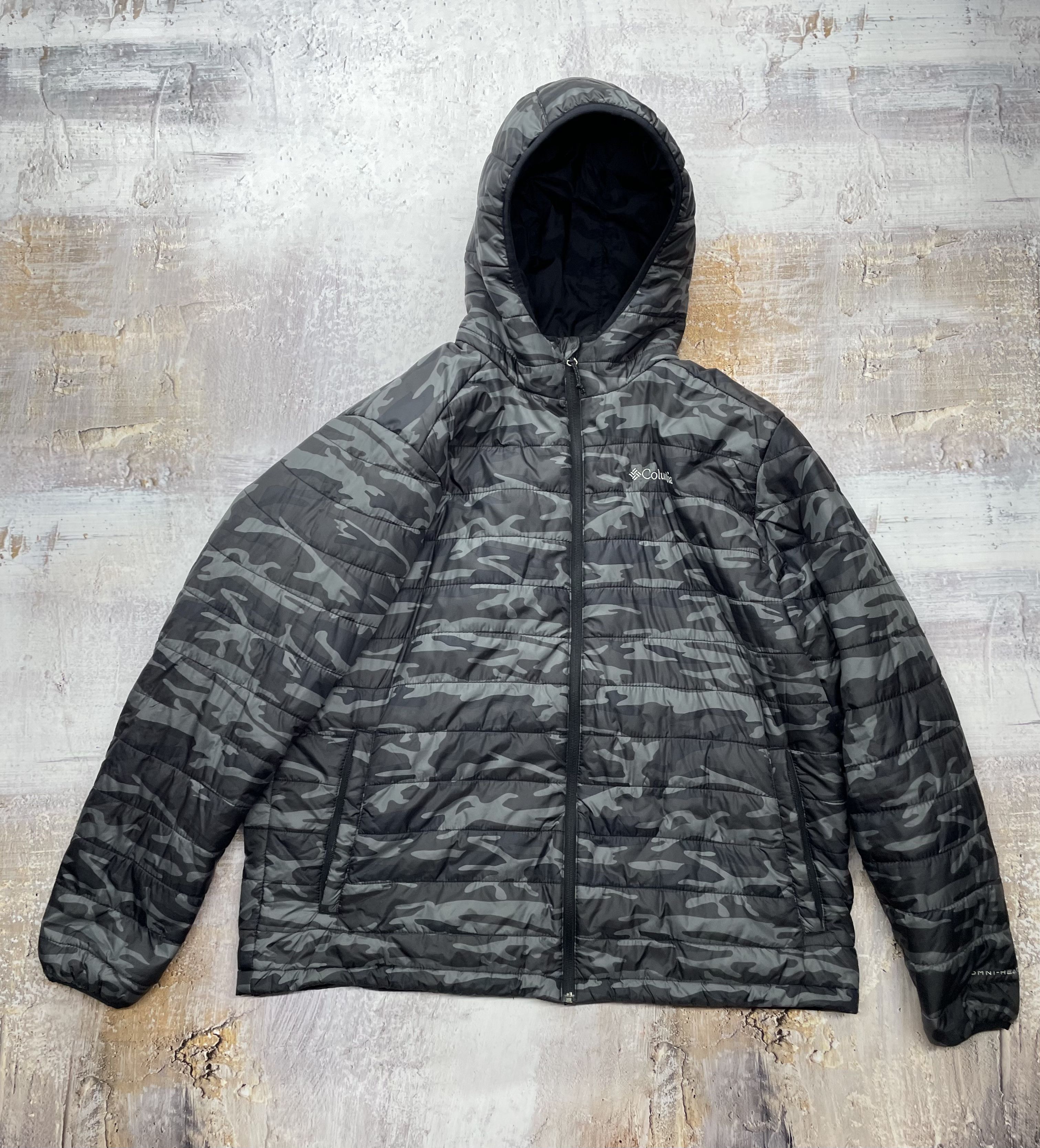 Columbia Vintage Camouflage Puffer Jacket Columbia Men’s Size XL Size US XL / EU 56 / 4 - 1 Thumbnail