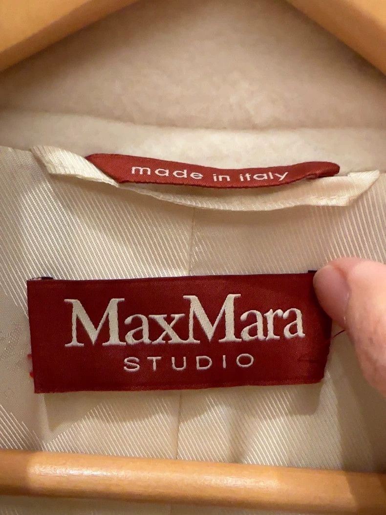 Max Mara Max Mara Wool coat, white moonlight color, 100% pure new w Size M / US 6-8 / IT 42-44 - 2 Thumbnail