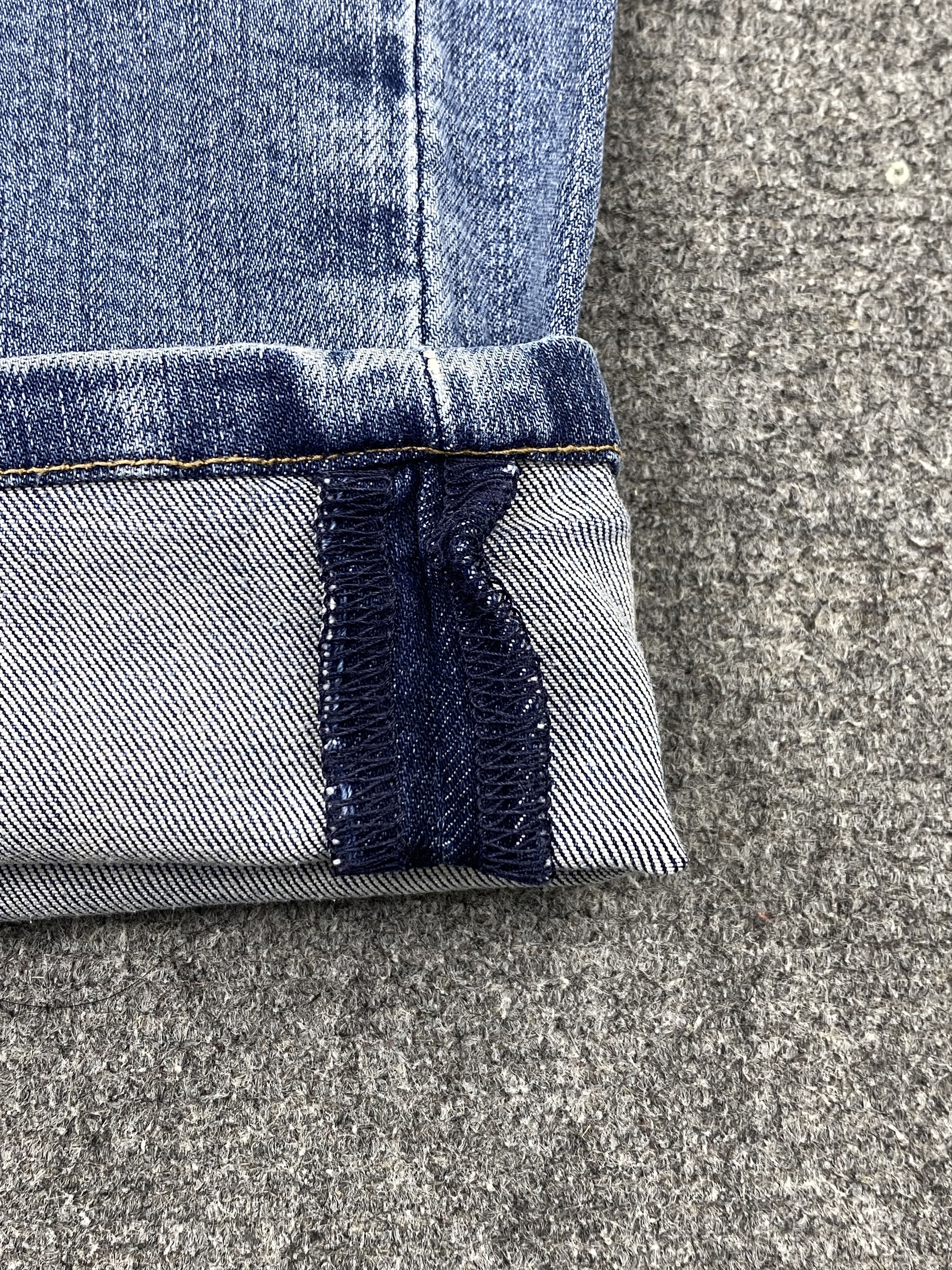 Levi's Vintage Levi's 505 Faded Blue Jeans DP2825 Size US 31 - 13 Thumbnail