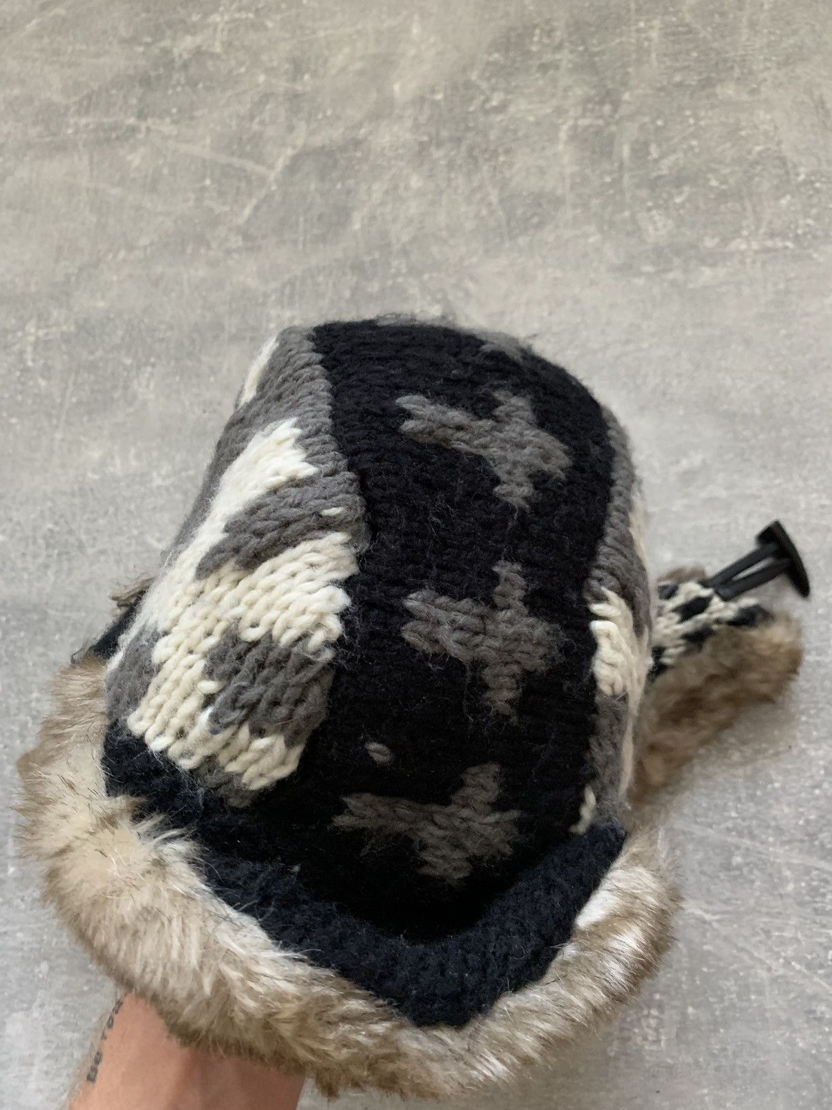 Japanese Brand × Vintage Vintage fuzzy mohair japanese ushanka hat avant garde Size ONE SIZE - 7 Thumbnail