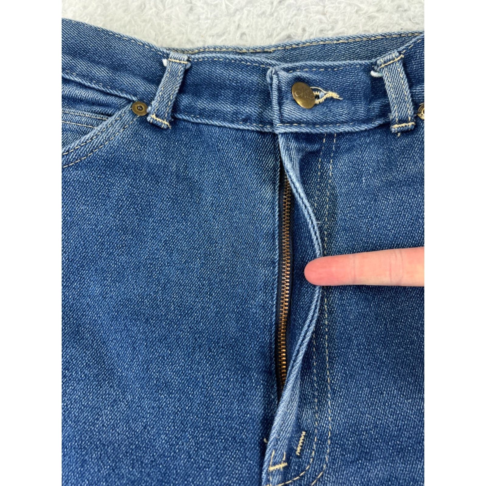 Vintage VINTAGE Chic Jeans Juniors 12 Long Blue Denim Jeans Straight Leg Mom High Rise Women's Size 34" / US 12 / IT 48 - 5 Thumbnail