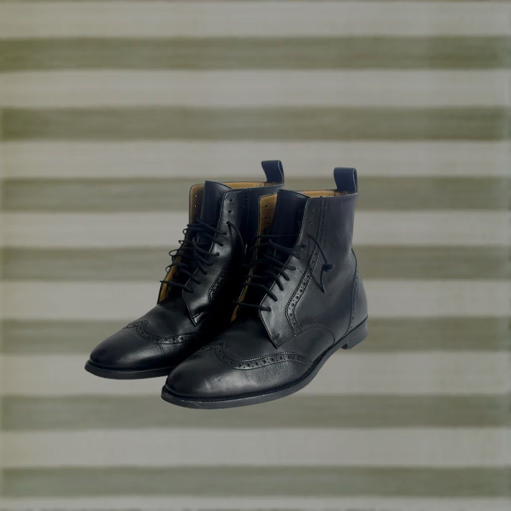 Ralph Lauren Ralph Lauren Collection Purple Label Brenly Black Leather Boots Boots Women 7.5 Black Wingtip Lace Up Leather Sole Vintage No Size US 5 / IT 35 - 1 Thumbnail