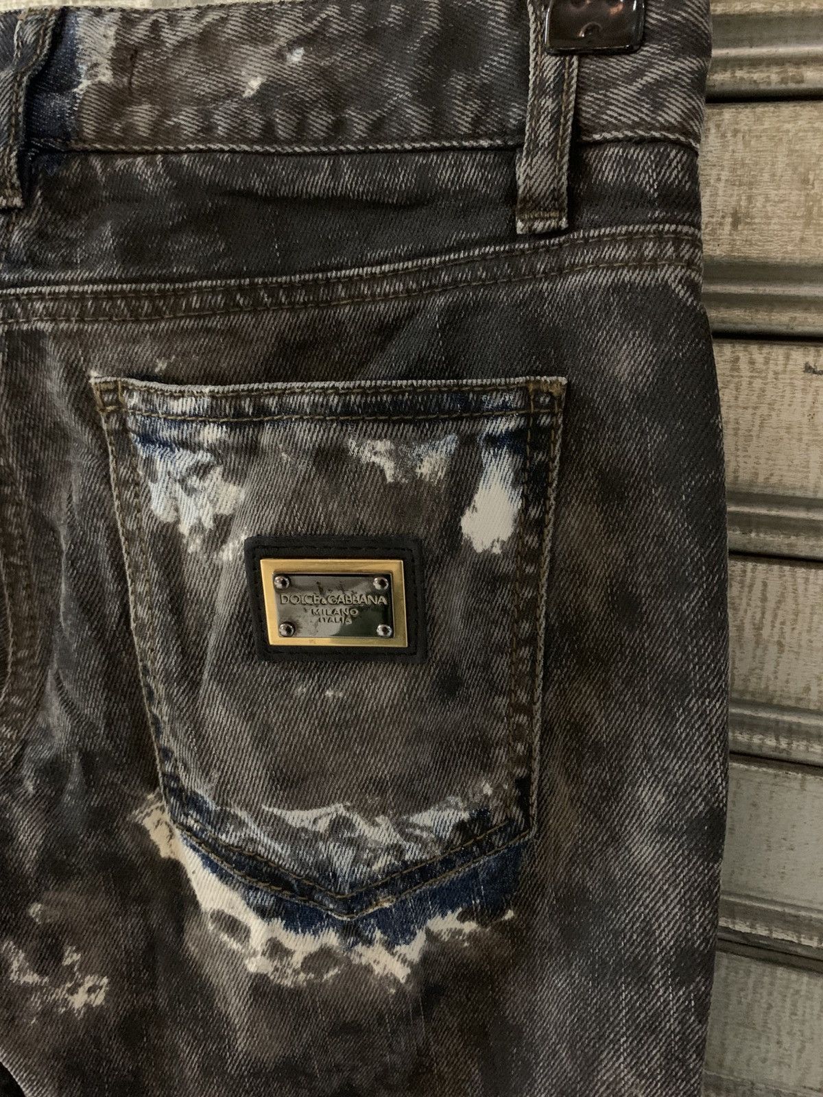 Dolce & Gabbana Dolce & gabbana denim bleach wash jeans Size 26" / US 2 / IT 38 - 9 Thumbnail