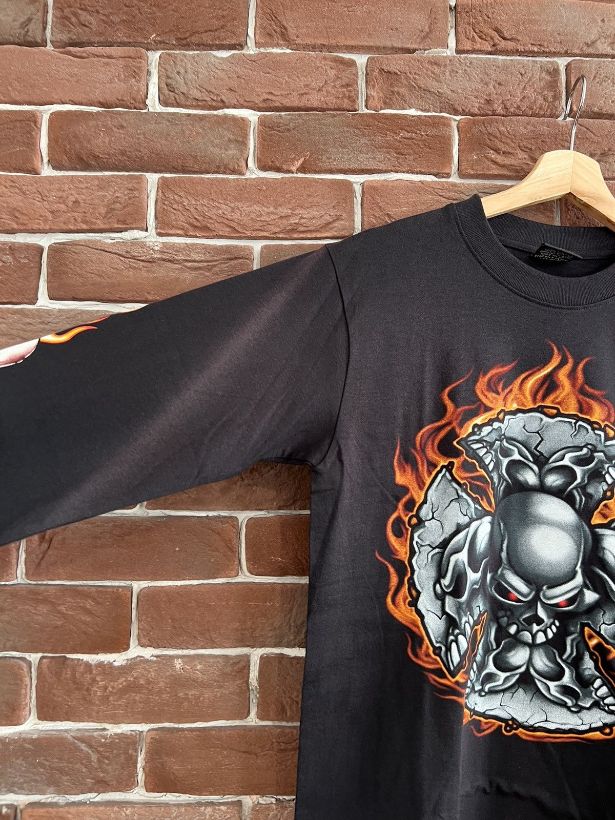 Vintage Vintage 90s Flames Sleeves Longsleeve Hype Streetwear Drip Size US M / EU 48-50 / 2 - 3 Thumbnail