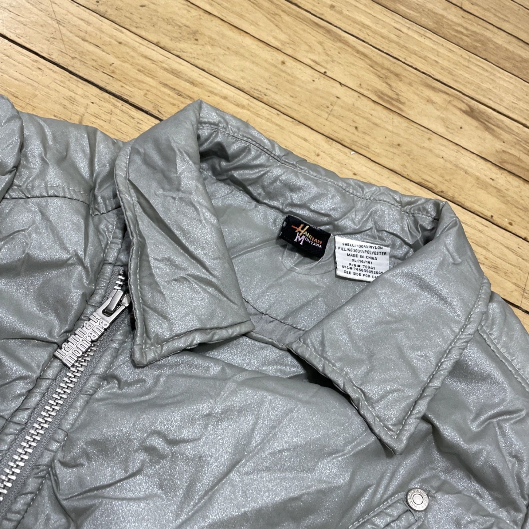 Disney VINTAGE Disney Hannah Montana y2k Jacket Junior XL 12/14 Silver Metallic Moto Crop RARE Size XL / US 12-14 / IT 48-50 - 2 Thumbnail